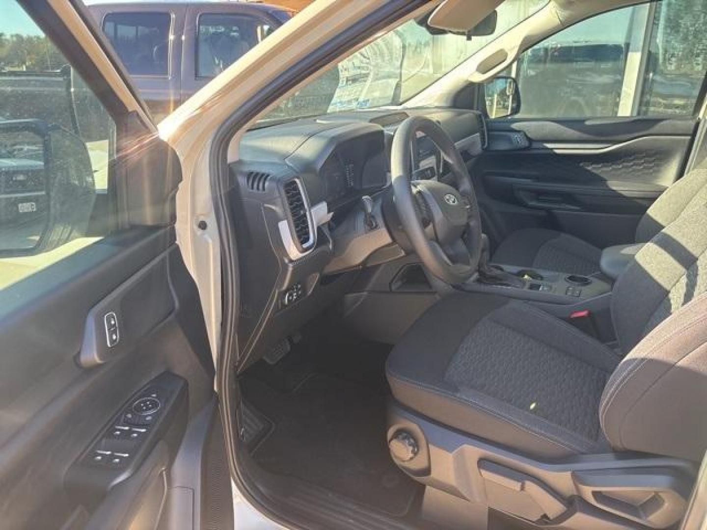 2025 Desert Sand /Ebony Ford Ranger XL (1FTER4BH5SL) with an EcoBoost 2.3L I4 GTDi DOHC Turbocharged VCT engine, Automatic transmission, located at 1105 E Mulberry, Kaufman, TX, 75142, (972) 962-2151, 32.589550, -96.300926 - Photo#9