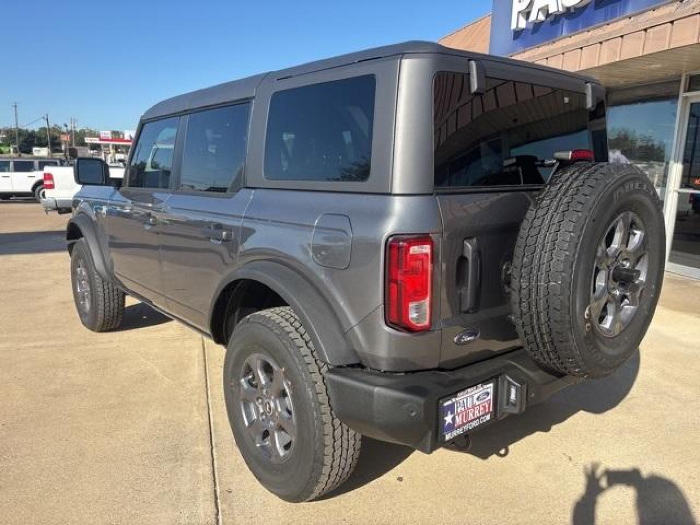 2025 Carbonized Gray Metallic /Black Onyx Interior Ford Bronco Big Bend (1FMDE7BH2SL) with an 2.3L EcoBoost I-4 engine, Automatic transmission, located at 1105 E Mulberry, Kaufman, TX, 75142, (972) 962-2151, 32.589550, -96.300926 - $4,125 off MSRP!<br><br><br>Carbonized Gray Metallic 2025 Ford Bronco 4D Sport Utility Big Bend 4WD 10-Speed Automatic 2.3L EcoBoost I-4 18/22 City/Highway MPG Price includes: $1000 - Final Days Mega Bonus Cash. Exp. 01/02/2026 $2000 - Retail Bonus Cash. Exp. 01/05/2026 - Photo#3