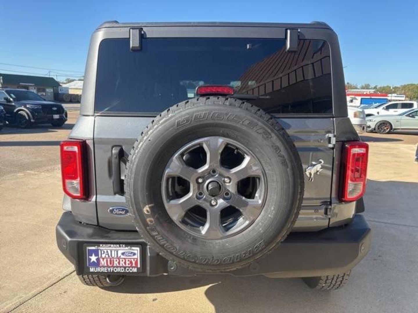 2025 Carbonized Gray Metallic /Black Onyx Interior Ford Bronco Big Bend (1FMDE7BH2SL) with an 2.3L EcoBoost I-4 engine, Automatic transmission, located at 1105 E Mulberry, Kaufman, TX, 75142, (972) 962-2151, 32.589550, -96.300926 - $4,125 off MSRP!<br><br><br>Carbonized Gray Metallic 2025 Ford Bronco 4D Sport Utility Big Bend 4WD 10-Speed Automatic 2.3L EcoBoost I-4 18/22 City/Highway MPG Price includes: $1000 - Final Days Mega Bonus Cash. Exp. 01/02/2026 $2000 - Retail Bonus Cash. Exp. 01/05/2026 - Photo#4