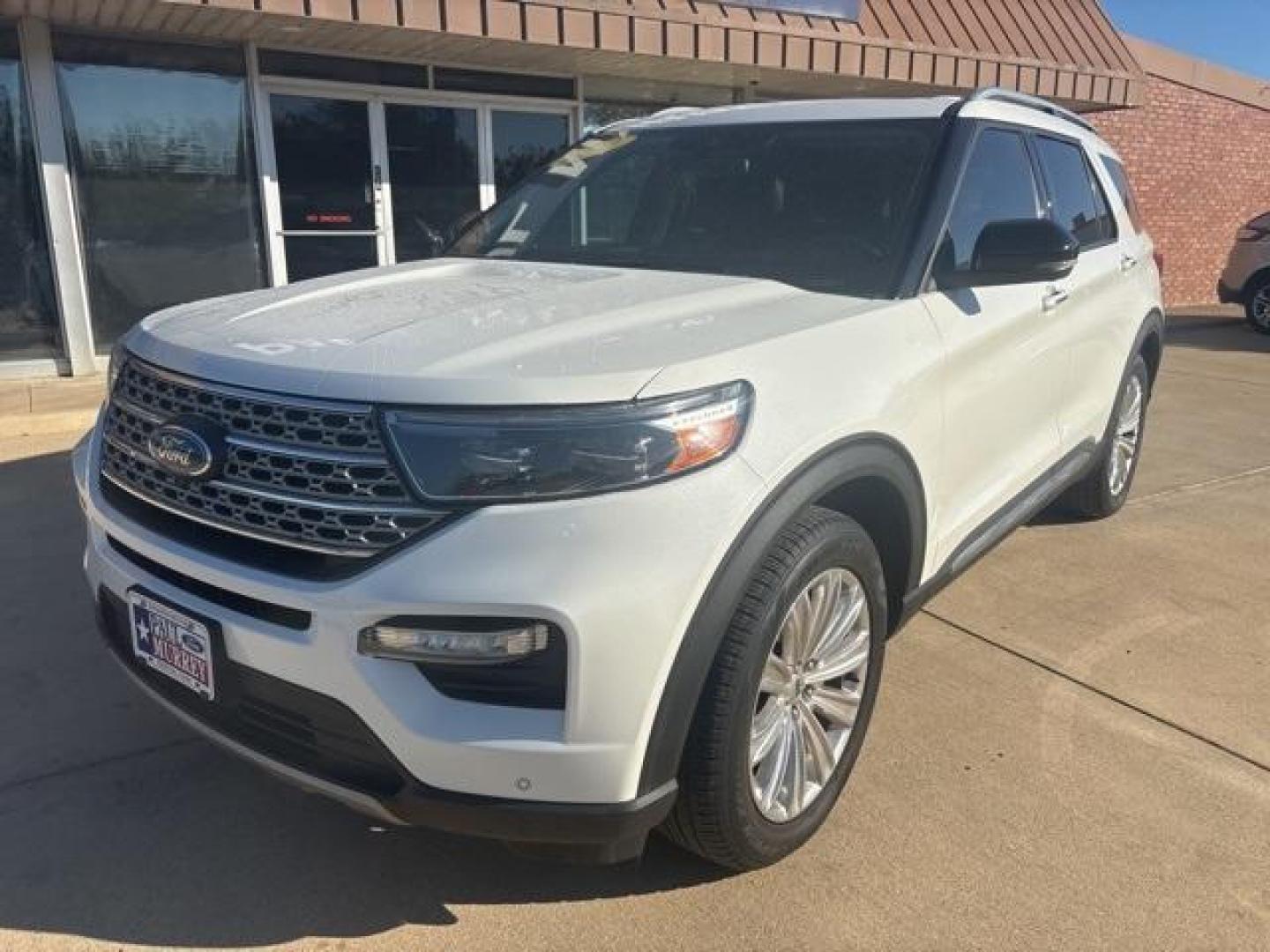 2022 Star White Metallic Tri-Coat /Ebony Ford Explorer Limited (1FMSK7FH5NG) with an 2.3L EcoBoost I-4 engine, Automatic transmission, located at 1105 E Mulberry, Kaufman, TX, 75142, (972) 962-2151, 32.589550, -96.300926 - Star White Metallic Tri-Coat 2022 Ford Explorer 4D Sport Utility Limited RWD 10-Speed Automatic 2.3L EcoBoost I-4<br><br><br>Odometer is 42032 miles below market average! 21/28 City/Highway MPG<br><br><br>Please call Paul Murrey Ford Inc. In Kaufman Texas A Family Dealership Since 1952 Serving the D - Photo#1