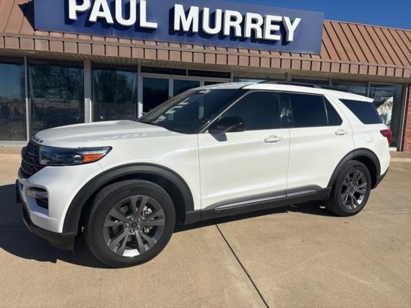 2023 Star White Metallic Tri-Coat /Light Slate Ford Explorer XLT (1FMSK7DH5PG) with an 2.3L EcoBoost I-4 engine, Automatic transmission, located at 1105 E Mulberry, Kaufman, TX, 75142, (972) 962-2151, 32.589550, -96.300926 - Star White Metallic Tri-Coat 2023 Ford Explorer 4D Sport Utility XLT RWD 10-Speed Automatic 2.3L EcoBoost I-4<br><br><br>Odometer is 4546 miles below market average! 21/28 City/Highway MPG<br><br><br>Please call Paul Murrey Ford Inc. In Kaufman Texas A Family Dealership Since 1952 Serving the Dallas - Photo#2