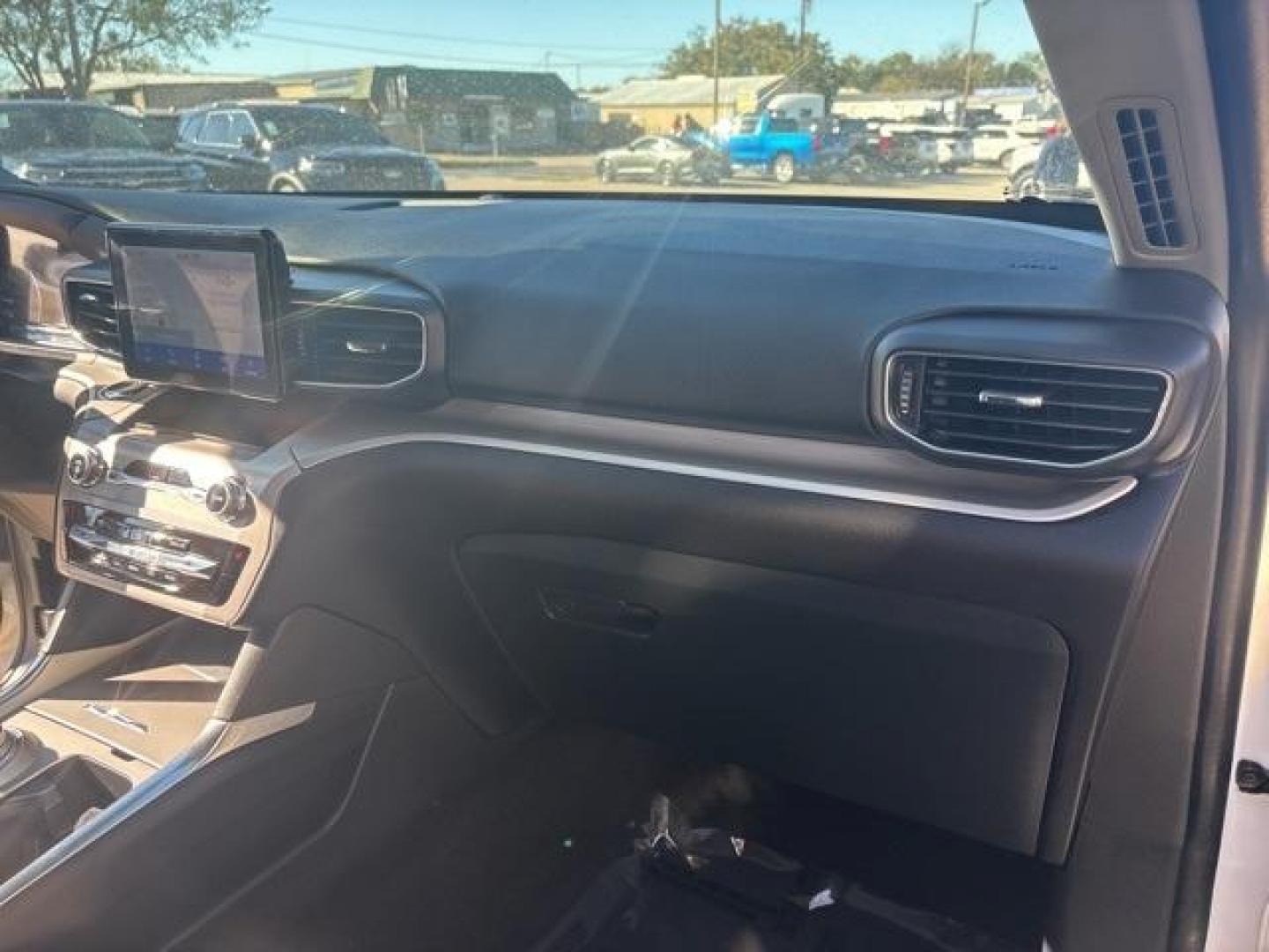 2023 Star White Metallic Tri-Coat /Light Slate Ford Explorer XLT (1FMSK7DH5PG) with an 2.3L EcoBoost I-4 engine, Automatic transmission, located at 1105 E Mulberry, Kaufman, TX, 75142, (972) 962-2151, 32.589550, -96.300926 - Star White Metallic Tri-Coat 2023 Ford Explorer 4D Sport Utility XLT RWD 10-Speed Automatic 2.3L EcoBoost I-4<br><br><br>Odometer is 4546 miles below market average! 21/28 City/Highway MPG<br><br><br>Please call Paul Murrey Ford Inc. In Kaufman Texas A Family Dealership Since 1952 Serving the Dallas - Photo#18