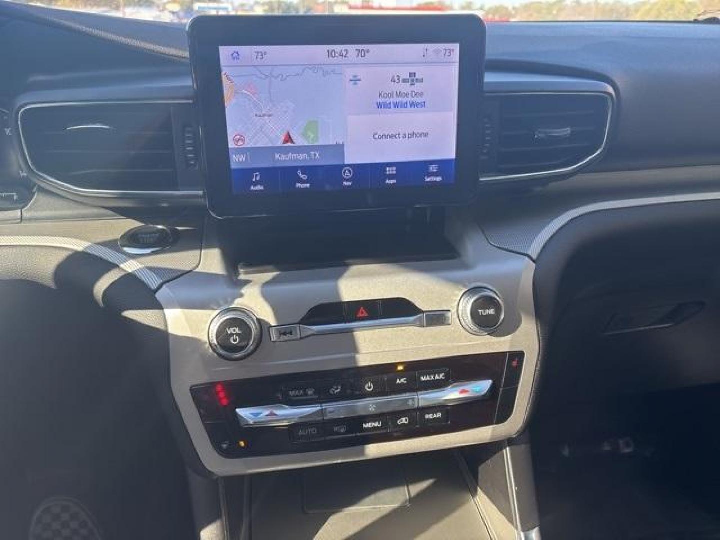 2023 Star White Metallic Tri-Coat /Light Slate Ford Explorer XLT (1FMSK7DH5PG) with an 2.3L EcoBoost I-4 engine, Automatic transmission, located at 1105 E Mulberry, Kaufman, TX, 75142, (972) 962-2151, 32.589550, -96.300926 - Star White Metallic Tri-Coat 2023 Ford Explorer 4D Sport Utility XLT RWD 10-Speed Automatic 2.3L EcoBoost I-4<br><br><br>Odometer is 4546 miles below market average! 21/28 City/Highway MPG<br><br><br>Please call Paul Murrey Ford Inc. In Kaufman Texas A Family Dealership Since 1952 Serving the Dallas - Photo#23