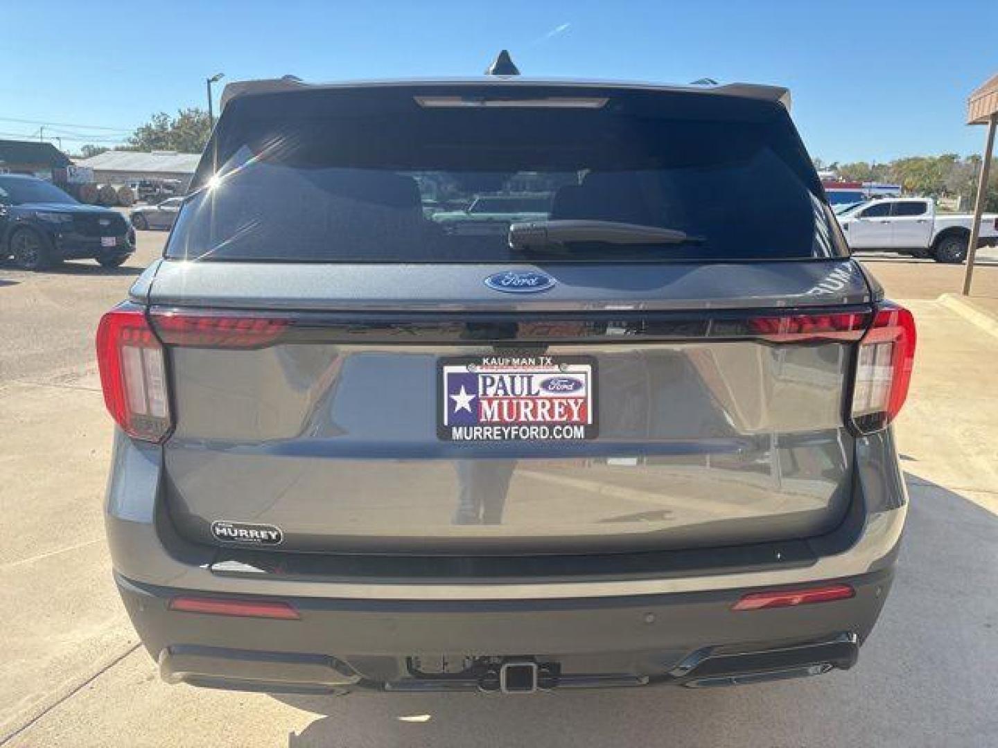 2026 Gray Metallic /Onyx Ford Explorer ST-Line (1FMUK7KH1TG) with an 2.3L EcoBoost I-4 engine, Automatic transmission, located at 1105 E Mulberry, Kaufman, TX, 75142, (972) 962-2151, 32.589550, -96.300926 - $3,500 off MSRP!<br><br><br>Gray Metallic 2026 Ford Explorer 4D Sport Utility ST-Line RWD 10-Speed Automatic 2.3L EcoBoost I-4 20/29 City/Highway MPG<br><br>20/29 City/Highway MPG Price includes: $3500 - Retail Customer Cash. Exp. 03/31/2026 - Photo#4