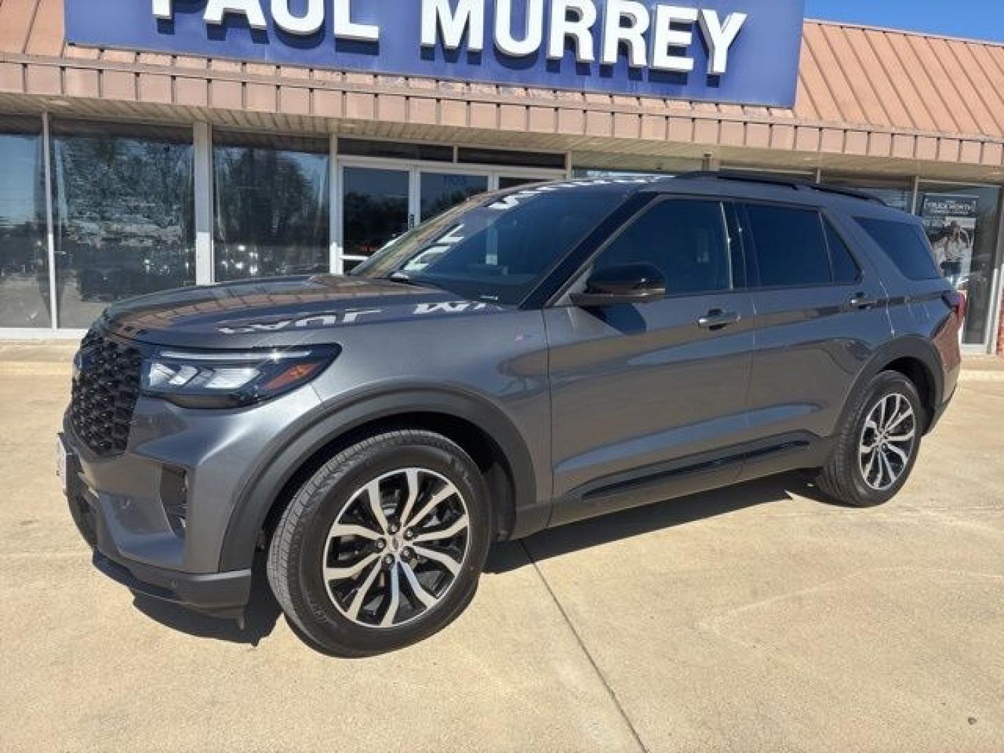 2026 Gray Metallic /Onyx Ford Explorer ST-Line (1FMUK7KH1TG) with an 2.3L EcoBoost I-4 engine, Automatic transmission, located at 1105 E Mulberry, Kaufman, TX, 75142, (972) 962-2151, 32.589550, -96.300926 - $4,500 off MSRP! Priced below KBB Fair Purchase Price!<br><br><br>Gray Metallic 2026 Ford Explorer 4D Sport Utility ST-Line RWD 10-Speed Automatic 2.3L EcoBoost I-4 20/29 City/Highway MPG<br><br>20/29 City/Highway MPG Price includes: $1000 - SSE Down Payment Assistance. Exp. 08/31/2026 $3000 - Retai- Photo#2