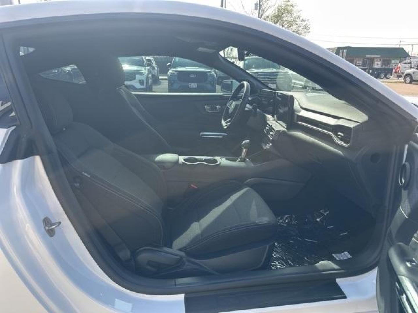 2026 Oxford White /Black Onyx Ford Mustang EcoBoost (1FA6P8TH2T5) with an EcoBoost 2.3L I4 GTDi DOHC Turbocharged VCT engine, Automatic transmission, located at 1105 E Mulberry, Kaufman, TX, 75142, (972) 962-2151, 32.589550, -96.300926 - Oxford White 2026 Ford Mustang 2D Coupe EcoBoost RWD 10-Speed Automatic EcoBoost 2.3L I4 GTDi DOHC Turbocharged VCT 21/32 City/Highway MPG<br><br>21/32 City/Highway MPG - Photo#11