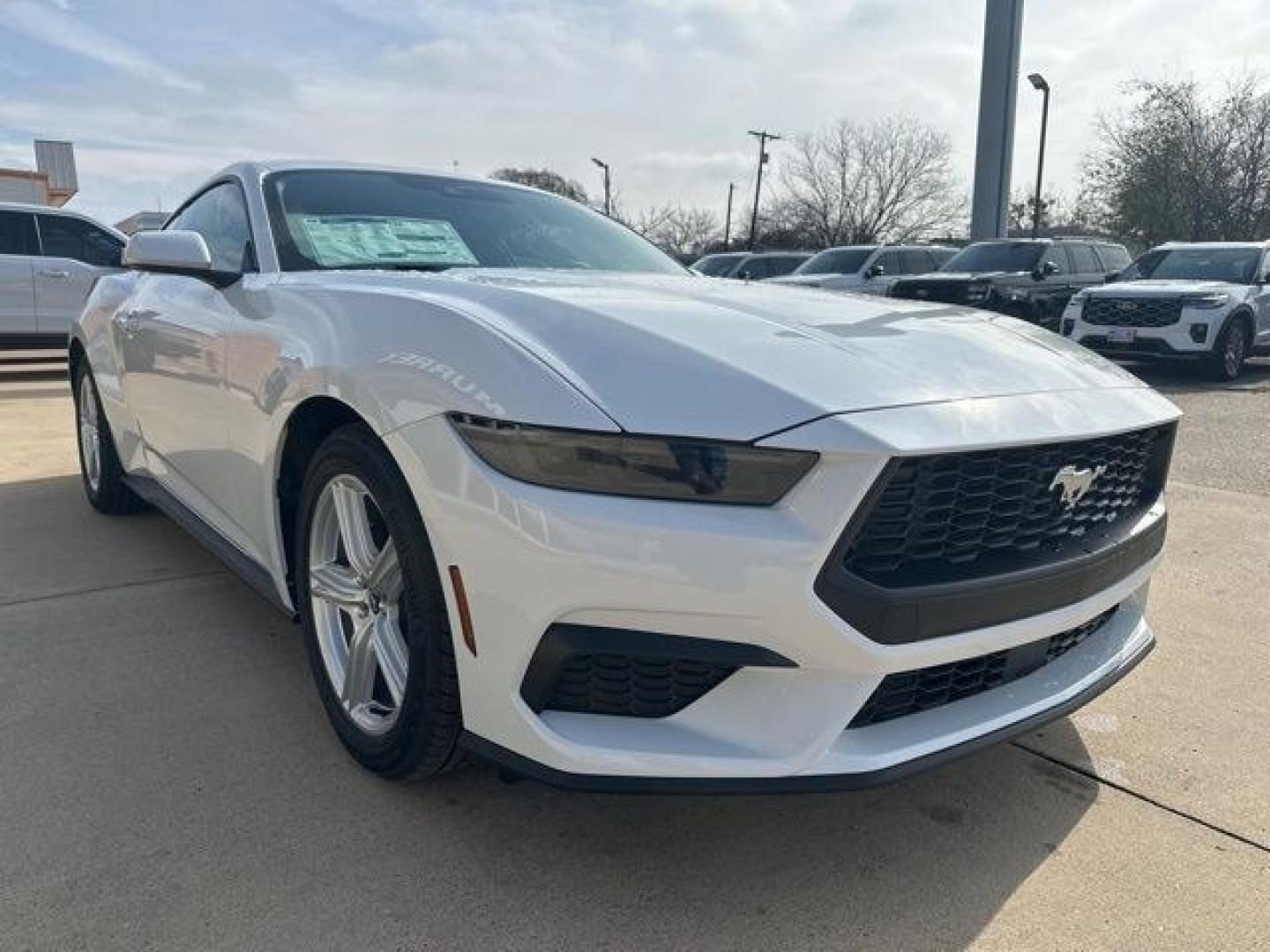 2026 Oxford White /Black Onyx Ford Mustang EcoBoost (1FA6P8TH2T5) with an EcoBoost 2.3L I4 GTDi DOHC Turbocharged VCT engine, Automatic transmission, located at 1105 E Mulberry, Kaufman, TX, 75142, (972) 962-2151, 32.589550, -96.300926 - $3,000 off MSRP! Priced below KBB Fair Purchase Price!<br><br><br>Oxford White 2026 Ford Mustang 2D Coupe EcoBoost RWD 10-Speed Automatic EcoBoost 2.3L I4 GTDi DOHC Turbocharged VCT 21/32 City/Highway MPG<br><br>21/32 City/Highway MPG Price includes: $1000 - SSE Down Payment Assistance. Exp. 08/31/2- Photo#5