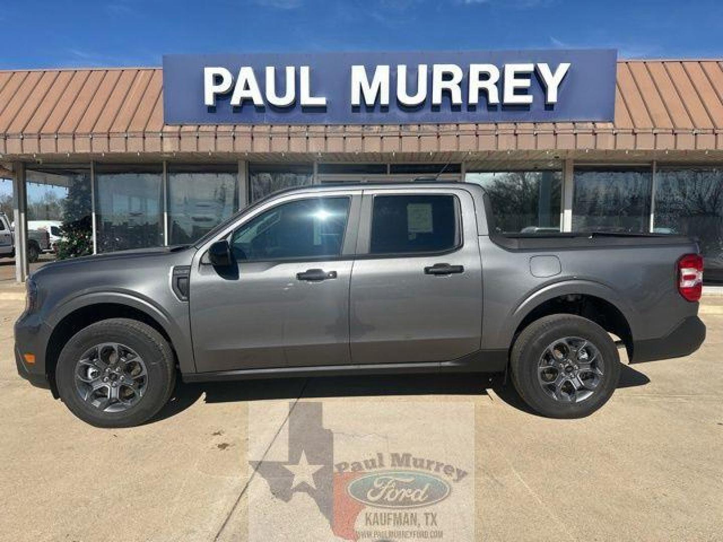 2025 Gray Metallic /Navy Pier/Aspen Gray Ford Maverick XLT (3FTTW8JA2SR) with an EcoBoost 2.0L I4 GTDi DOHC Turbocharged VCT engine, Automatic transmission, located at 1105 E Mulberry, Kaufman, TX, 75142, (972) 962-2151, 32.589550, -96.300926 - $2,740 off MSRP! Priced below KBB Fair Purchase Price!<br><br><br>Carbonized Gray Metallic 2025 Ford Maverick 4D Crew Cab XLT AWD 8-Speed Automatic EcoBoost 2.0L I4 GTDi DOHC Turbocharged VCT 22/30 City/Highway MPG<br><br>22/30 City/Highway MPG Price includes: $1000 - Truck Month Bonus Customer Cash - Photo#0