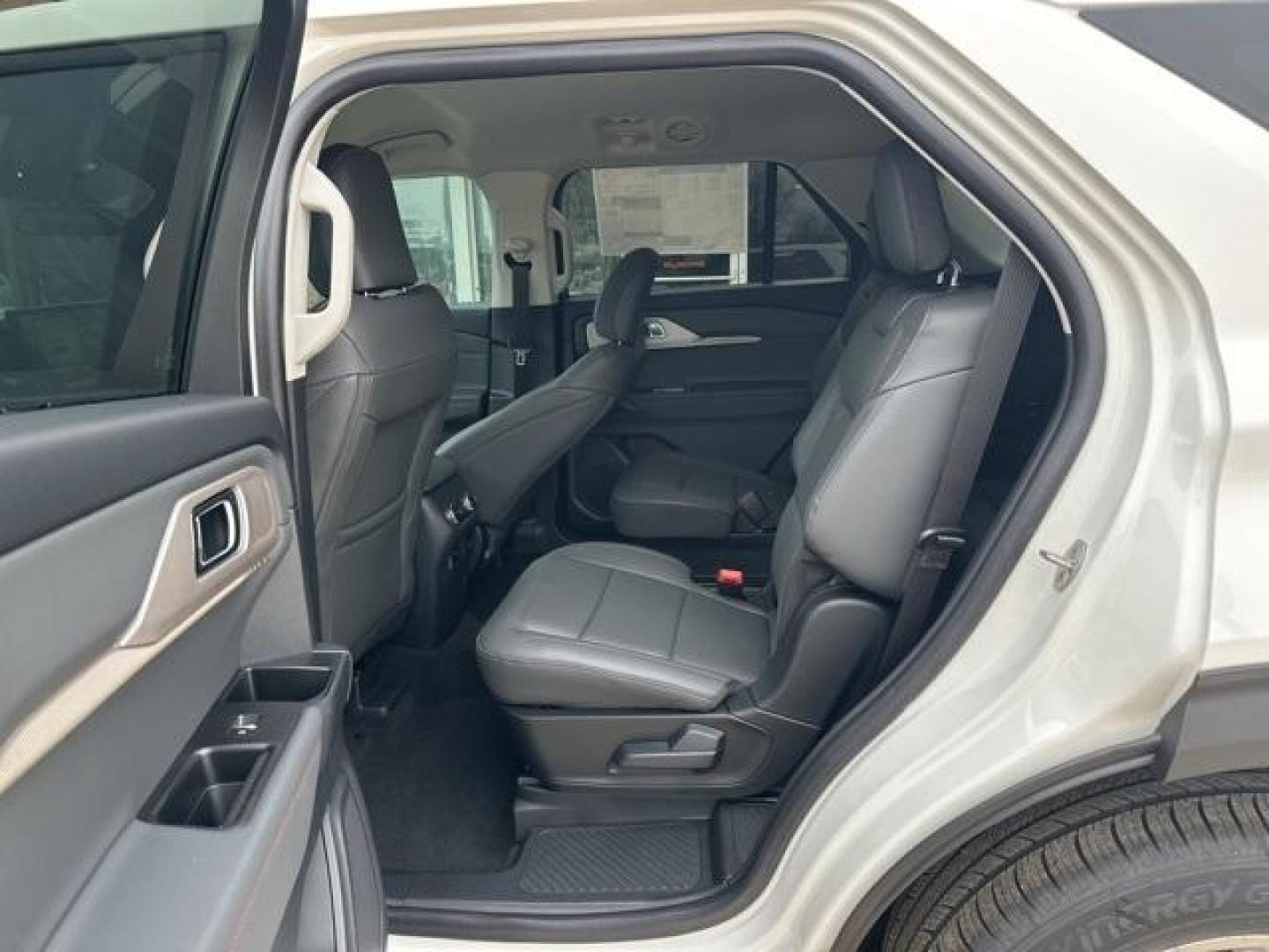2026 Star White Metallic Tri-Coat /Gray Ford Explorer Active (1FMUK7DH6TG) with an 2.3L EcoBoost I-4 engine, Automatic transmission, located at 1105 E Mulberry, Kaufman, TX, 75142, (972) 962-2151, 32.589550, -96.300926 - $1,500 off MSRP!<br><br><br>Star White Metallic Tri-Coat 2026 Ford Explorer 4D Sport Utility Active RWD 10-Speed Automatic 2.3L EcoBoost I-4 20/29 City/Highway MPG<br><br>20/29 City/Highway MPG Price includes: $1000 - Retail Customer Cash. Exp. 01/05/2026 $500 - Bonus Customer Cash. Exp. 01/05/2026 - Photo#10