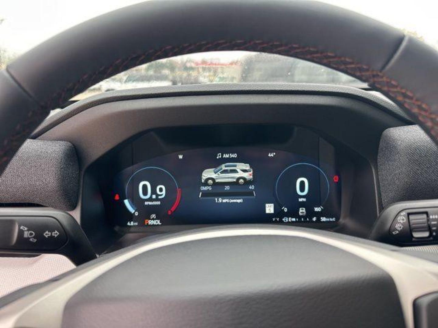 2026 White Metallic /Ultra Dark Space Gray Ford Explorer Active (1FMUK7DH6TG) with an 2.3L EcoBoost I-4 engine, Automatic transmission, located at 1105 E Mulberry, Kaufman, TX, 75142, (972) 962-2151, 32.589550, -96.300926 - $3,500 off MSRP!<br><br><br>Star White Metallic Tri-Coat 2026 Ford Explorer 4D Sport Utility Active RWD 10-Speed Automatic 2.3L EcoBoost I-4 20/29 City/Highway MPG<br><br>20/29 City/Highway MPG Price includes: $3500 - Retail Customer Cash. Exp. 03/31/2026 - Photo#7