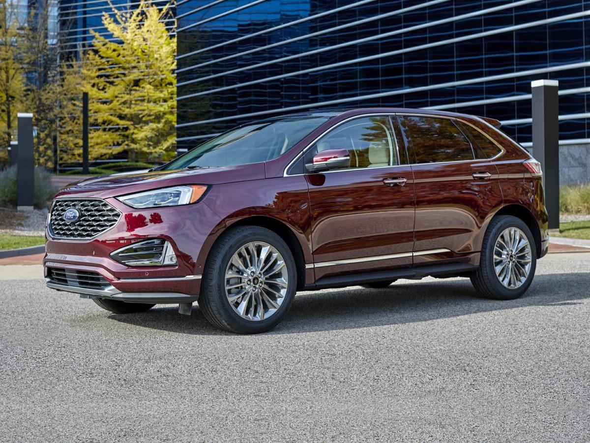 photo of 2022 Ford Edge Titanium