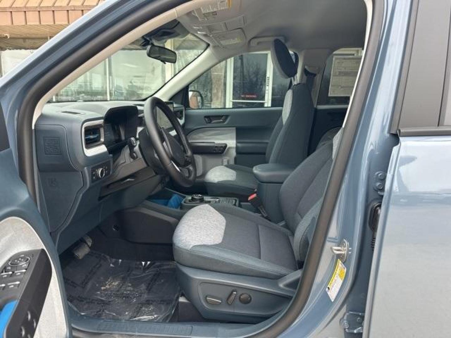 2025 Azure Gray Metallic Tri-Coat /Blue Ford Maverick XLT (3FTTW8H36SR) with an 2.5L I-4 Hybrid engine, CVT transmission, located at 1105 E Mulberry, Kaufman, TX, 75142, (972) 962-2151, 32.589550, -96.300926 - 2.5L I-4 Hybrid.<br>Azure Gray Metallic Tri-Coat 2025 Ford Maverick 4D Crew Cab XLT FWD CVT 2.5L I-4 Hybrid 42/35 City/Highway MPG<br><br>42/35 City/Highway MPG - Photo#7