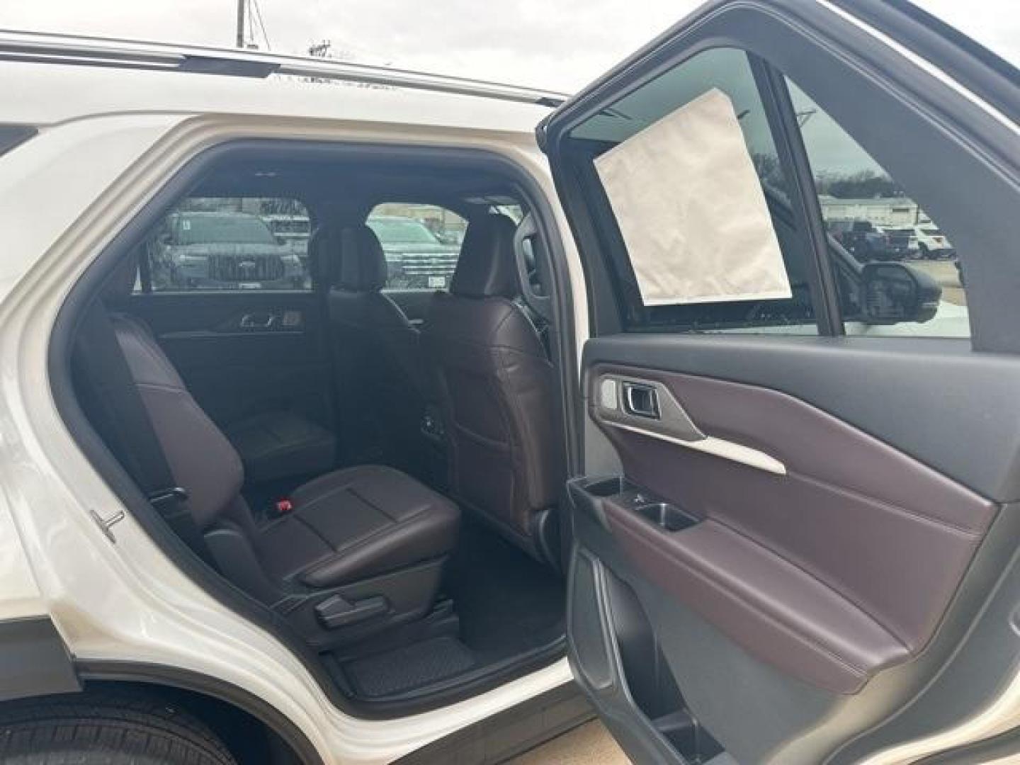 2026 Star White Metallic Tri-Coat /Mojave Dusk Interior Ford Explorer Platinum (1FMUK7HHXTG) with an 2.3L EcoBoost I-4 engine, Automatic transmission, located at 1105 E Mulberry, Kaufman, TX, 75142, (972) 962-2151, 32.589550, -96.300926 - $1,500 off MSRP!<br><br><br>Star White Metallic Tri-Coat 2026 Ford Explorer 4D Sport Utility Platinum RWD 10-Speed Automatic 2.3L EcoBoost I-4 20/29 City/Highway MPG<br><br>20/29 City/Highway MPG Price includes: $1000 - Retail Customer Cash. Exp. 01/05/2026 $500 - Bonus Customer Cash. Exp. 01/05/202 - Photo#14