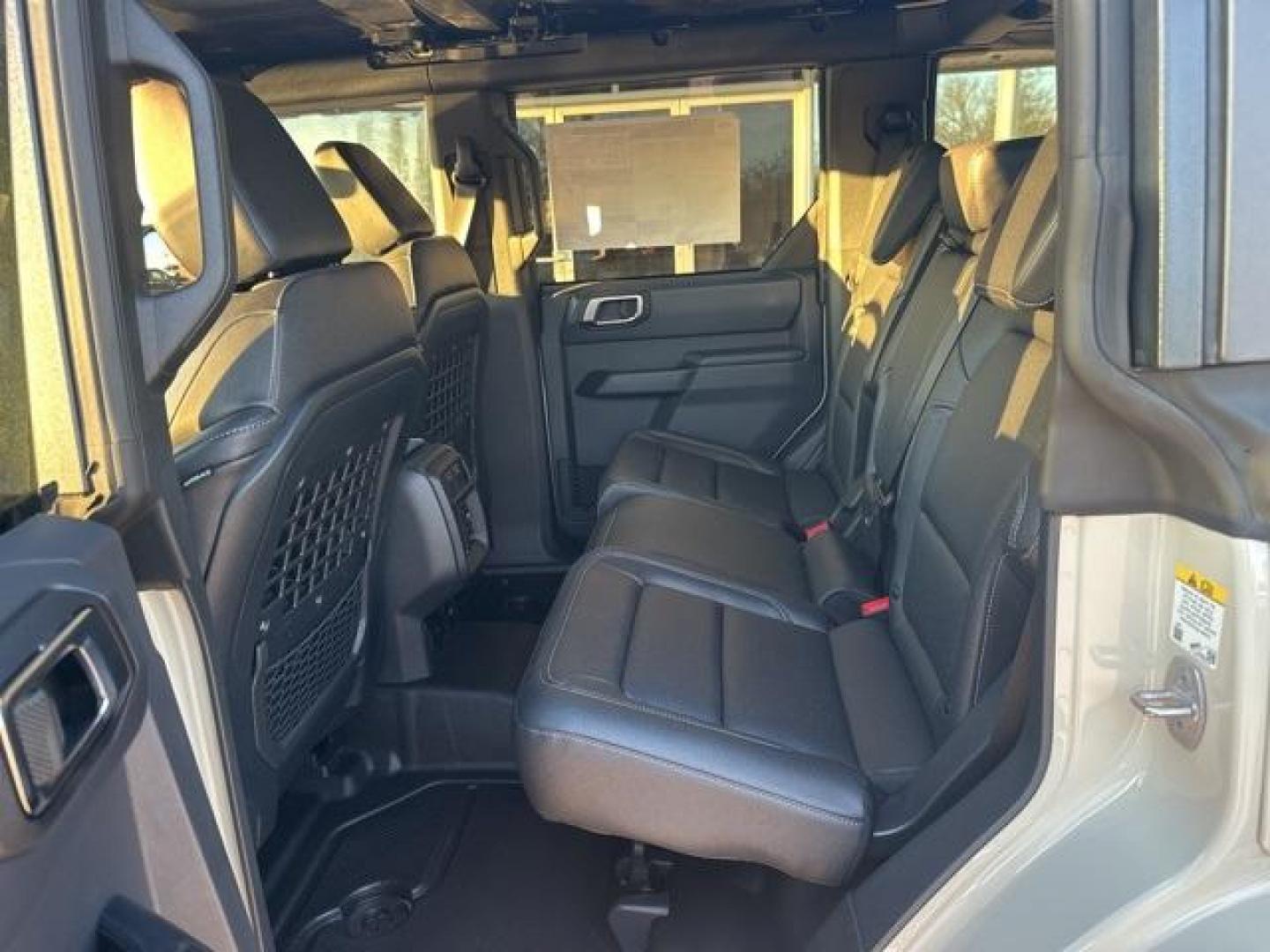 2025 Desert Sand /Black Onyx Interior Ford Bronco Big Bend (1FMDE7BH7SL) with an 2.3L EcoBoost I-4 engine, Automatic transmission, located at 1105 E Mulberry, Kaufman, TX, 75142, (972) 962-2151, 32.589550, -96.300926 - $4,157 off MSRP!<br><br><br>Desert Sand 2025 Ford Bronco 4D Sport Utility Big Bend 4WD 10-Speed Automatic 2.3L EcoBoost I-4 18/22 City/Highway MPG Price includes: $1000 - Final Days Mega Bonus Cash. Exp. 01/02/2026 $2000 - Retail Bonus Cash. Exp. 01/05/2026 - Photo#12