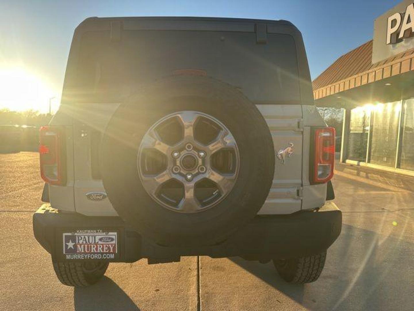 2025 Desert Sand /Black Onyx Ford Bronco Big Bend (1FMDE7BH7SL) with an 2.3L EcoBoost I-4 engine, Automatic transmission, located at 1105 E Mulberry, Kaufman, TX, 75142, (972) 962-2151, 32.589550, -96.300926 - $4,857 off MSRP!<br><br><br>Desert Sand 2025 Ford Bronco 4D Sport Utility Big Bend 4WD 10-Speed Automatic 2.3L EcoBoost I-4 18/22 City/Highway MPG Price includes: $3000 - Retail Customer Cash. Exp. 03/31/2026 - Photo#3