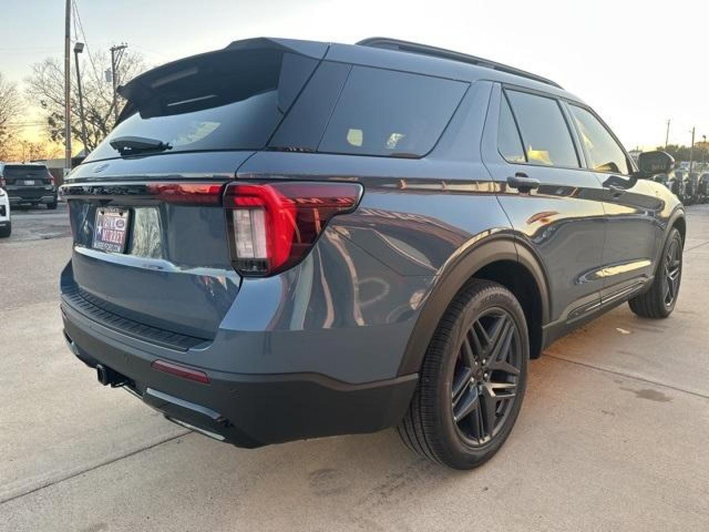 2025 Vapor Blue /Onyx Ford Explorer ST-Line (1FMUK7KH9SG) with an 2.3L EcoBoost I-4 engine, Automatic transmission, located at 1105 E Mulberry, Kaufman, TX, 75142, (972) 962-2151, 32.589550, -96.300926 - $3,478 off MSRP!<br><br><br>Vapor Blue 2025 Ford Explorer 4D Sport Utility ST-Line RWD 10-Speed Automatic 2.3L EcoBoost I-4 20/29 City/Highway MPG<br><br>20/29 City/Highway MPG Price includes: $1000 - Final Days Mega Bonus Cash. Exp. 01/02/2026 $1500 - Bonus Customer Cash. Exp. 01/05/2026 - Photo#3