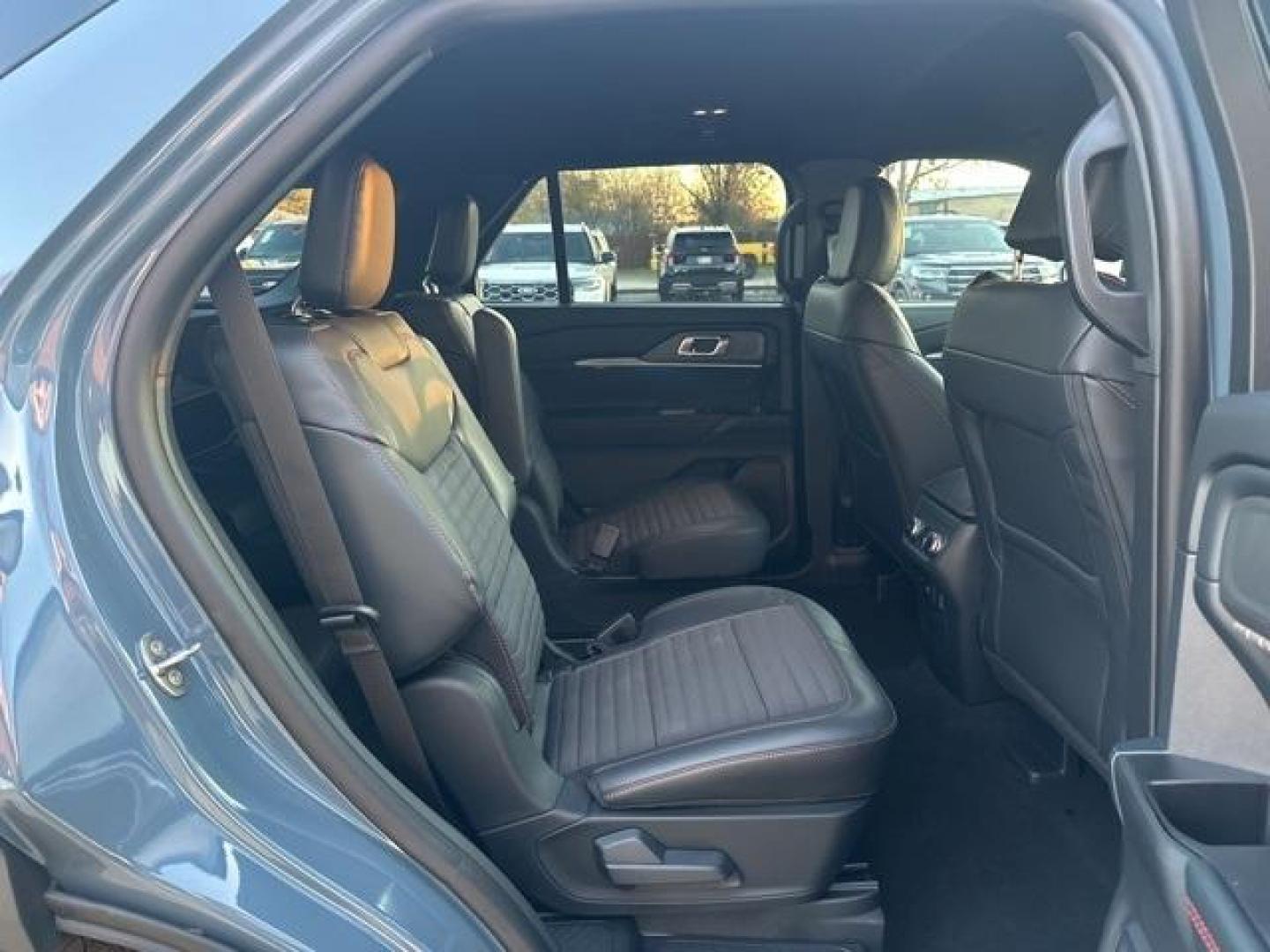 2025 Vapor Blue /Onyx Ford Explorer ST-Line (1FMUK7KH9SG) with an 2.3L EcoBoost I-4 engine, Automatic transmission, located at 1105 E Mulberry, Kaufman, TX, 75142, (972) 962-2151, 32.589550, -96.300926 - $3,478 off MSRP!<br><br><br>Vapor Blue 2025 Ford Explorer 4D Sport Utility ST-Line RWD 10-Speed Automatic 2.3L EcoBoost I-4 20/29 City/Highway MPG<br><br>20/29 City/Highway MPG Price includes: $1000 - Final Days Mega Bonus Cash. Exp. 01/02/2026 $1500 - Bonus Customer Cash. Exp. 01/05/2026 - Photo#13