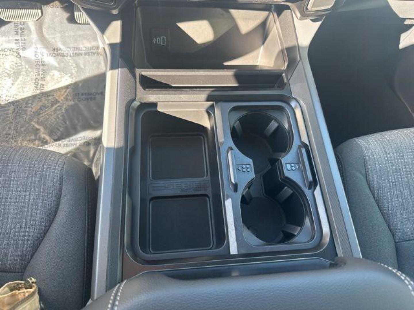 2026 Oxford White /Medium Dark Slate Ford F-250SD XLT (1FT7W2BT6TE) with an Power Stroke 6.7L V8 DI 32V OHV Turbodiesel engine, Automatic transmission, located at 1105 E Mulberry, Kaufman, TX, 75142, (972) 962-2151, 32.589550, -96.300926 - $4,783 off MSRP!<br><br>4WD.<br>Oxford White 2026 Ford F-250SD 4D Crew Cab XLT 4WD 10-Speed Automatic Power Stroke 6.7L V8 DI 32V OHV Turbodiesel Price includes: $1000 - Retail Customer Cash. Exp. 03/31/2026 - Photo#10