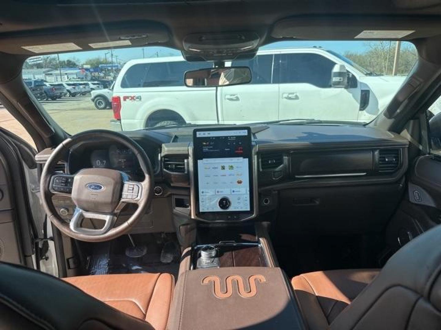 2022 White Metallic /Java Ford Expedition King Ranch (1FMJU1NT0NE) with an EcoBoost 3.5L V6 GTDi DOHC 24V Twin Turbocharged engine, Automatic transmission, located at 1105 E Mulberry, Kaufman, TX, 75142, (972) 962-2151, 32.589550, -96.300926 - White Metallic 2022 Ford Expedition 4D Sport Utility King Ranch RWD 10-Speed Automatic EcoBoost 3.5L V6 GTDi DOHC 24V Twin Turbocharged Priced below KBB Fair Purchase Price!<br><br><br>Recent Arrival!<br><br><br>Please call Paul Murrey Ford Inc. In Kaufman Texas A Family Dealership Since 1952 Servin - Photo#14