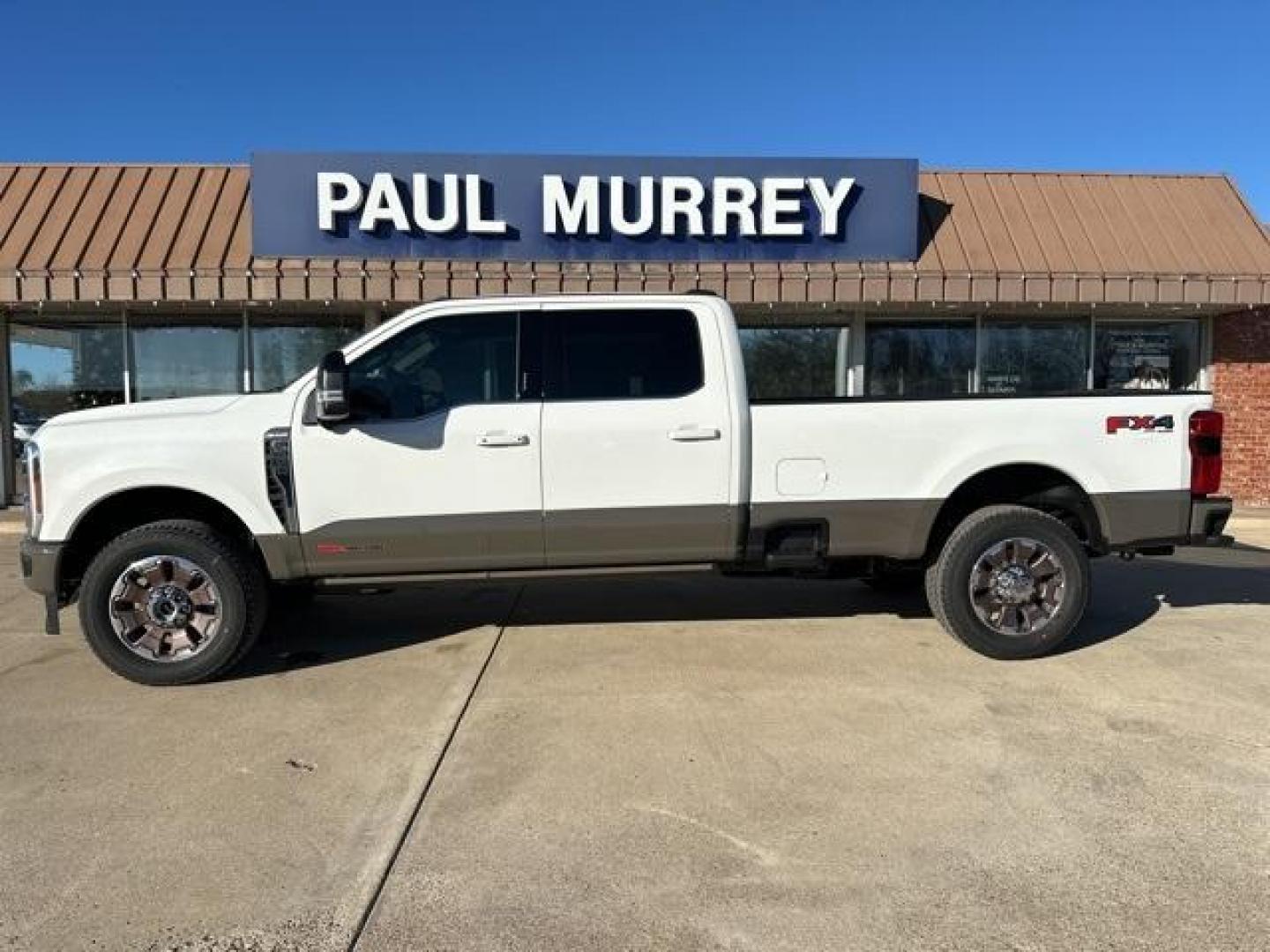 2026 Ford F-350 Super Duty King Ranch's photo