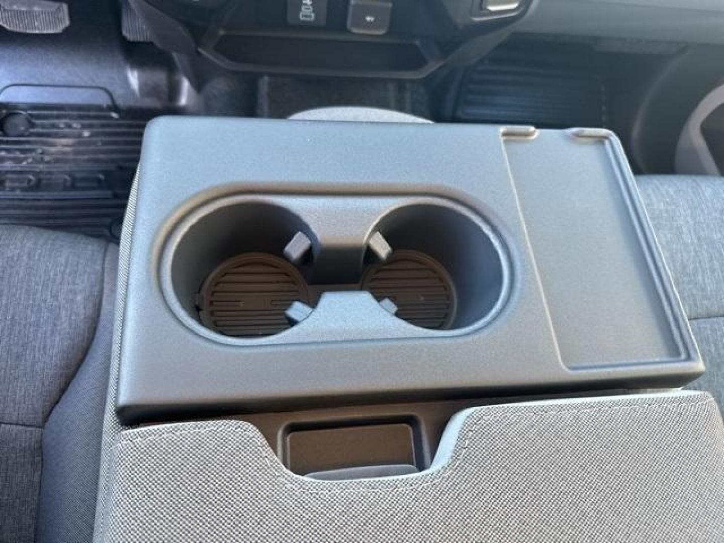 2026 Oxford White /Medium Dark Slate Ford F-350SD XL (1FT8W3DT9TE) with an Power Stroke 6.7L V8 DI 32V OHV Turbodiesel engine, Automatic transmission, located at 1105 E Mulberry, Kaufman, TX, 75142, (972) 962-2151, 32.589550, -96.300926 - Recent Arrival!<br><br>4WD.<br>Oxford White 2026 Ford F-350SD 4D Crew Cab XL DRW 4WD 10-Speed Automatic Power Stroke 6.7L V8 DI 32V OHV Turbodiesel - Photo#11