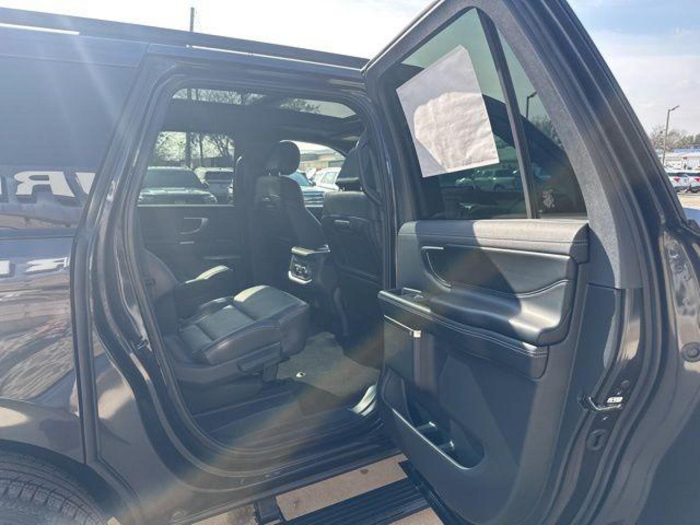 2025 Gray Metallic /Black Onyx Ford Expedition Max Platinum (1FMJK1M81SE) with an EcoBoost 3.5L V6 GTDi DOHC 24V Twin Turbocharged engine, Automatic transmission, located at 1105 E Mulberry, Kaufman, TX, 75142, (972) 962-2151, 32.589550, -96.300926 - $2,761 off MSRP!<br><br><br>Dark Matter Gray Metallic 2025 Ford Expedition Max 4D Sport Utility Platinum 4WD 10-Speed Automatic EcoBoost 3.5L V6 GTDi DOHC 24V Twin Turbocharged - Photo#21
