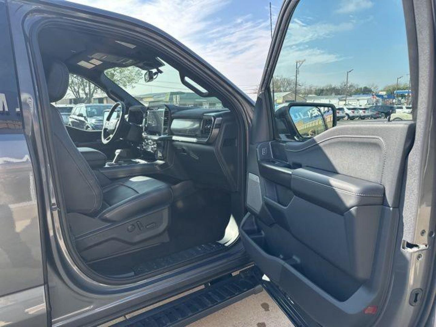 2025 Gray Metallic /Black Ford F-150 Lariat (1FTFW5L55SK) with an 5.0L V8 engine, Automatic transmission, located at 1105 E Mulberry, Kaufman, TX, 75142, (972) 962-2151, 32.589550, -96.300926 - $8,396 off MSRP!<br><br>4WD.<br>Carbonized Gray Metallic 2025 Ford F-150 4D SuperCrew Lariat 4WD 10-Speed Automatic 5.0L V8 17/22 City/Highway MPG Price includes: $1000 - Retail Bonus Cash. Exp. 03/31/2026 $1000 - Truck Month Retail Bonus Cash. Exp. 03/31/2026 $2000 - Retail Customer Cash. Exp. 03/3 - Photo#16