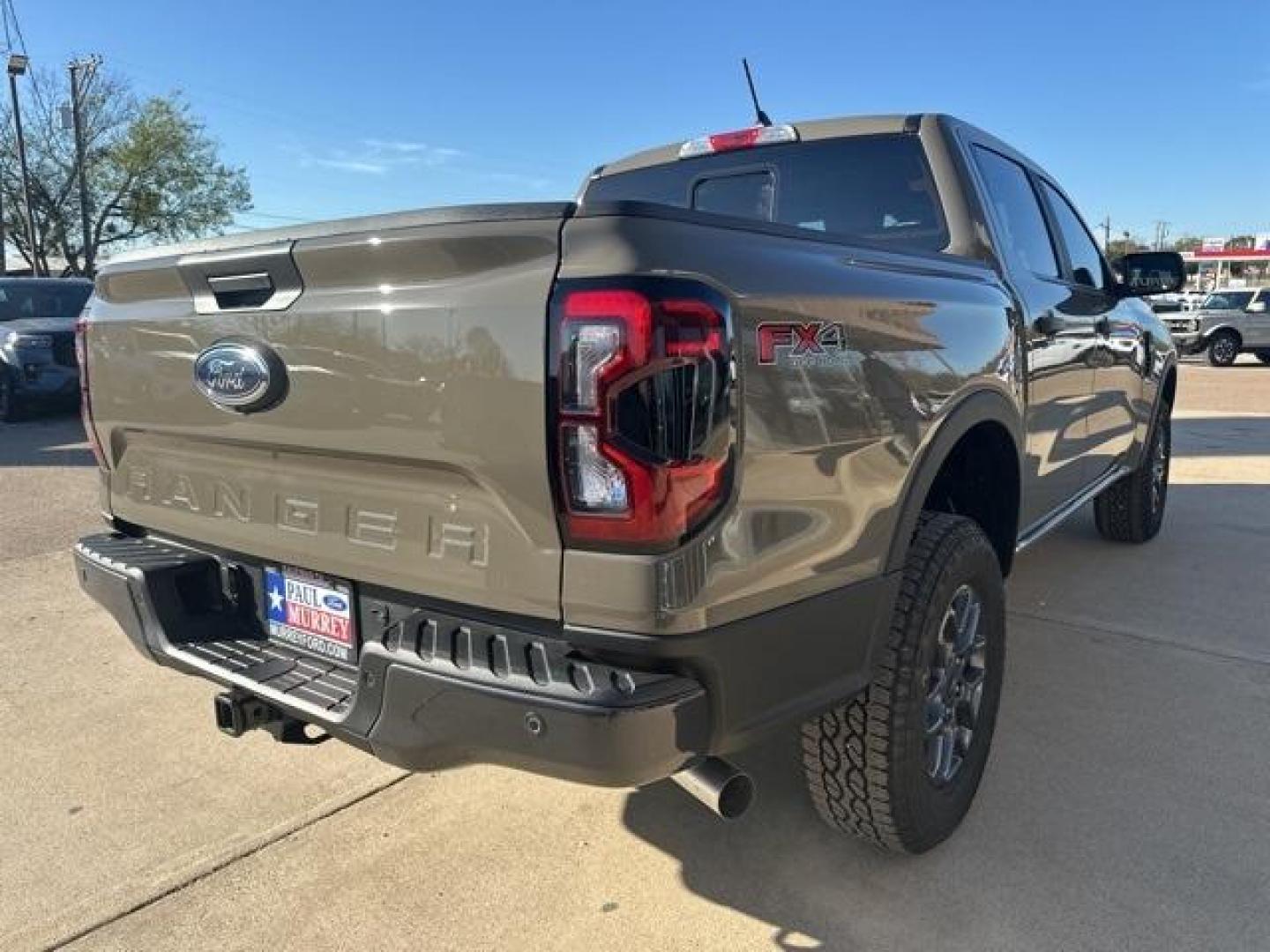 2025 Marsh Gray /Ebony Interior Trim Ford Ranger XLT (1FTER4HH7SL) with an EcoBoost 2.3L I4 GTDi DOHC Turbocharged VCT engine, Automatic transmission, located at 1105 E Mulberry, Kaufman, TX, 75142, (972) 962-2151, 32.589550, -96.300926 - $3,000 off MSRP!<br><br>4WD.<br>Marsh Gray 2025 Ford Ranger 4D Crew Cab XLT 4WD 10-Speed Automatic EcoBoost 2.3L I4 GTDi DOHC Turbocharged VCT 20/24 City/Highway MPG Price includes: $1000 - Final Days Mega Bonus Cash. Exp. 01/02/2026 $2000 - Bonus Customer Cash. Exp. 01/05/2026 - Photo#3