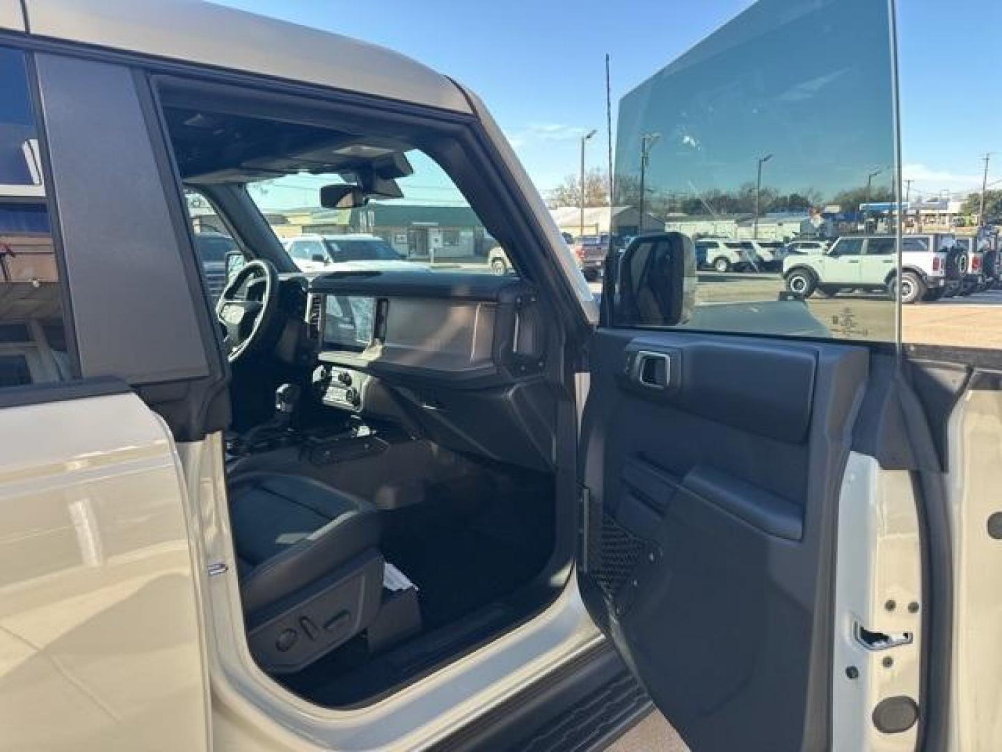 2025 Desert Sand /Black Onyx Interior Ford Bronco Outer Banks (1FMEE8BP4SL) with an 2.7L EcoBoost V6 engine, Automatic transmission, located at 1105 E Mulberry, Kaufman, TX, 75142, (972) 962-2151, 32.589550, -96.300926 - $3,000 off MSRP!<br><br><br>Desert Sand 2025 Ford Bronco 4D Sport Utility Outer Banks 4WD 10-Speed Automatic 2.7L EcoBoost V6 19/21 City/Highway MPG Price includes: $1000 - Final Days Mega Bonus Cash. Exp. 01/02/2026 $2000 - Retail Bonus Cash. Exp. 01/05/2026 - Photo#19