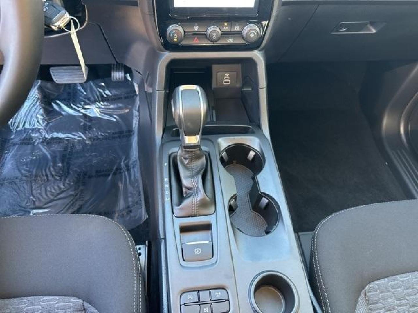 2025 Gray /Ebony Ford Ranger XLT (1FTER4GH6SL) with an EcoBoost 2.3L I4 GTDi DOHC Turbocharged VCT engine, Automatic transmission, located at 1105 E Mulberry, Kaufman, TX, 75142, (972) 962-2151, 32.589550, -96.300926 - Recent Arrival! $3,000 off MSRP! Priced below KBB Fair Purchase Price!<br><br><br>Gray 2025 Ford Ranger 4D Crew Cab XLT RWD 10-Speed Automatic EcoBoost 2.3L I4 GTDi DOHC Turbocharged VCT 21/25 City/Highway MPG Price includes: $1000 - Final Days Mega Bonus Cash. Exp. 01/02/2026 $2000 - Bonus Customer - Photo#12