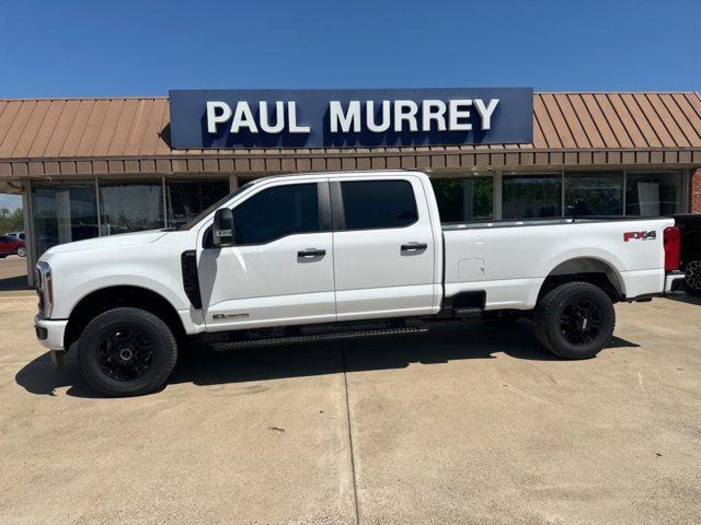 2026 Oxford White /Medium Dark Slate Ford F-350SD XL (1FT8W3BT4TE) with an Power Stroke 6.7L V8 DI 32V OHV Turbodiesel engine, Automatic transmission, located at 1105 E Mulberry, Kaufman, TX, 75142, (972) 962-2151, 32.589550, -96.300926 - Photo#0