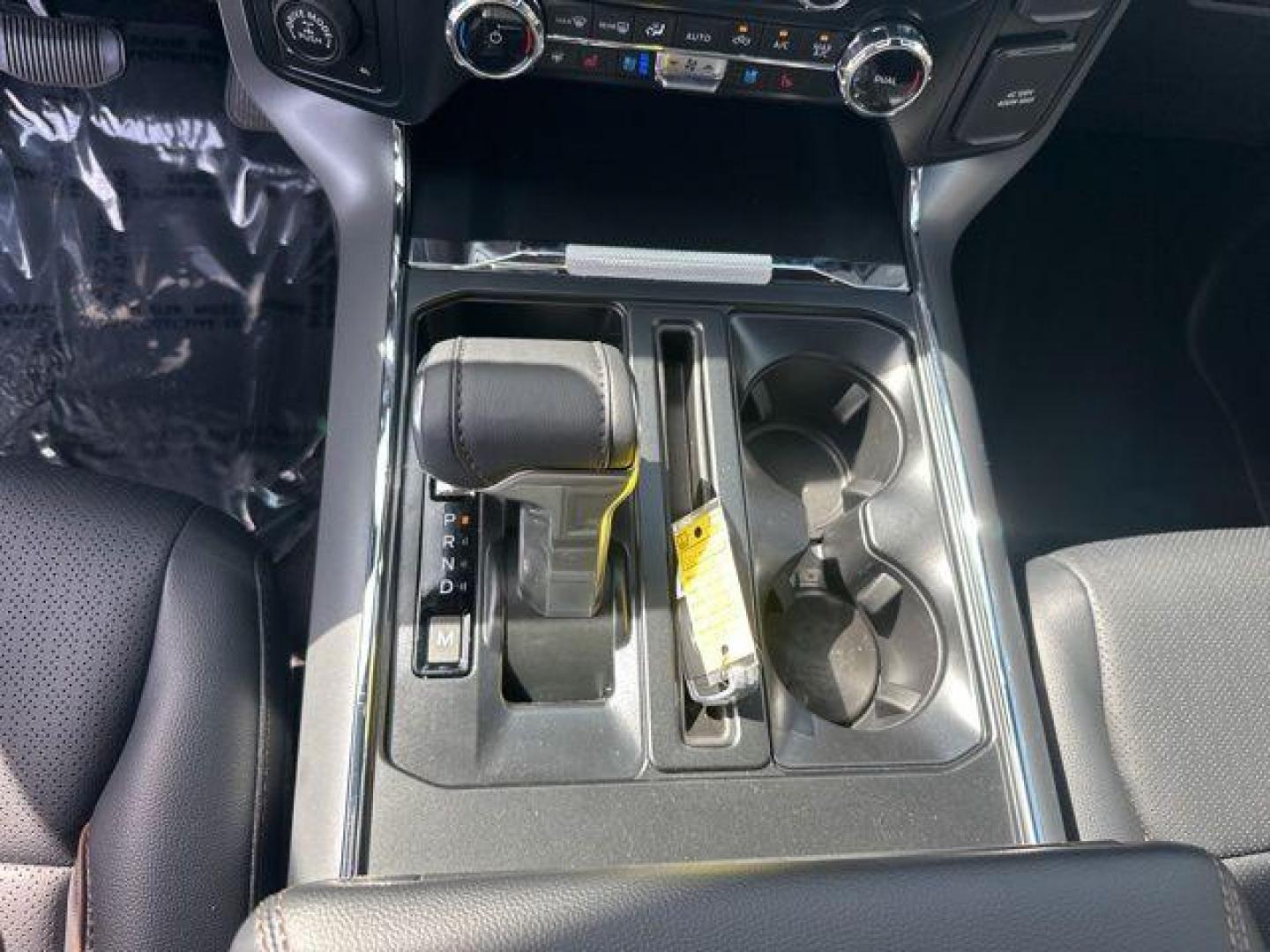 2025 White Metallic /Black Ford F-150 Lariat (1FTFW5L84SF) with an 3.5L V6 EcoBoost engine, Automatic transmission, located at 1105 E Mulberry, Kaufman, TX, 75142, (972) 962-2151, 32.589550, -96.300926 - $4,904 off MSRP!<br><br>4WD.<br>Star White Metallic Tri-Coat 2025 Ford F-150 4D SuperCrew Lariat 4WD 10-Speed Automatic 3.5L V6 EcoBoost 18/23 City/Highway MPG - Photo#10