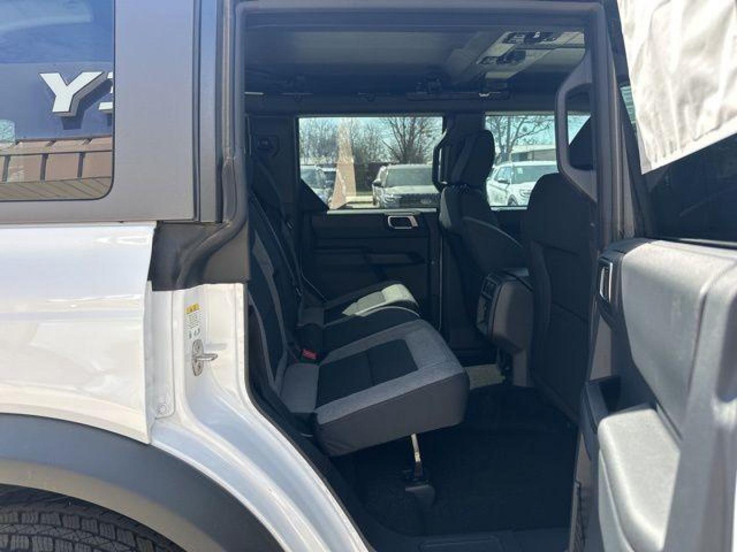 2025 Oxford White /Dark Gray W/Black Onyx Ford Bronco Big Bend (1FMDE7BH8SL) with an 2.3L EcoBoost I-4 engine, Automatic transmission, located at 1105 E Mulberry, Kaufman, TX, 75142, (972) 962-2151, 32.589550, -96.300926 - $2,755 off MSRP!<br><br><br>Oxford White 2025 Ford Bronco 4D Sport Utility Big Bend 4WD 10-Speed Automatic 2.3L EcoBoost I-4 18/22 City/Highway MPG Price includes: $1000 - Employee Pricing Retail Customer Cash. Exp. 07/06/2026 - Photo#17