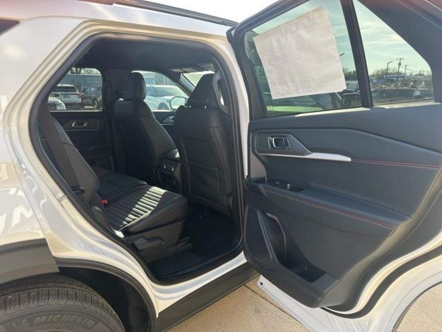 2026 White Metallic /Onyx Ford Explorer ST-Line (1FMUK7KHXTG) with an 2.3L EcoBoost I-4 engine, Automatic transmission, located at 1105 E Mulberry, Kaufman, TX, 75142, (972) 962-2151, 32.589550, -96.300926- Photo#14