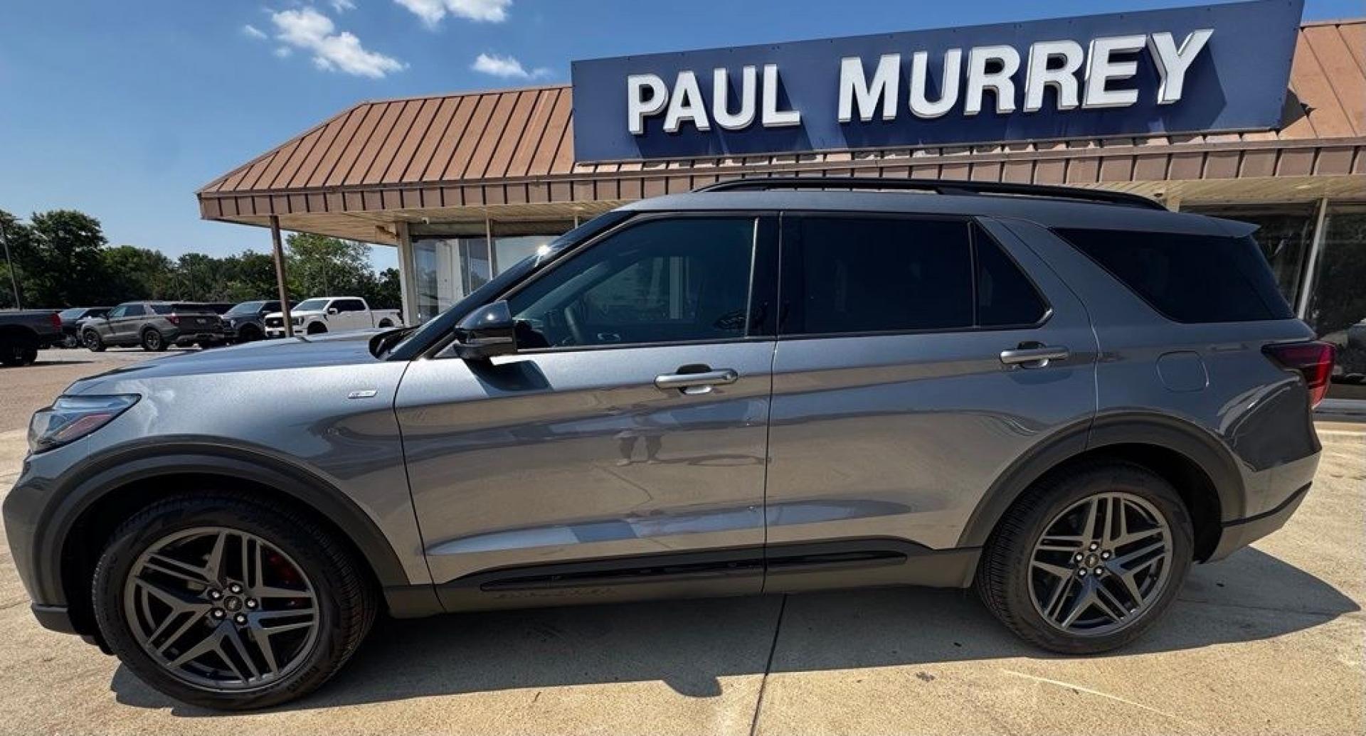 2026 Gray Metallic /Onyx Ford Explorer ST-Line (1FMUK7KH8TG) with an 2.3L EcoBoost I-4 engine, Automatic transmission, located at 1105 E Mulberry, Kaufman, TX, 75142, (972) 962-2151, 32.589550, -96.300926 - $4,500 off MSRP!<br><br><br>Gray Metallic 2026 Ford Explorer 4D Sport Utility ST-Line RWD 10-Speed Automatic 2.3L EcoBoost I-4 20/29 City/Highway MPG<br><br>20/29 City/Highway MPG Price includes: $1000 - SSE Down Payment Assistance. Exp. 08/31/2026 $3000 - Retail Customer Cash. Exp. 09/30/2026 $500- Photo#0