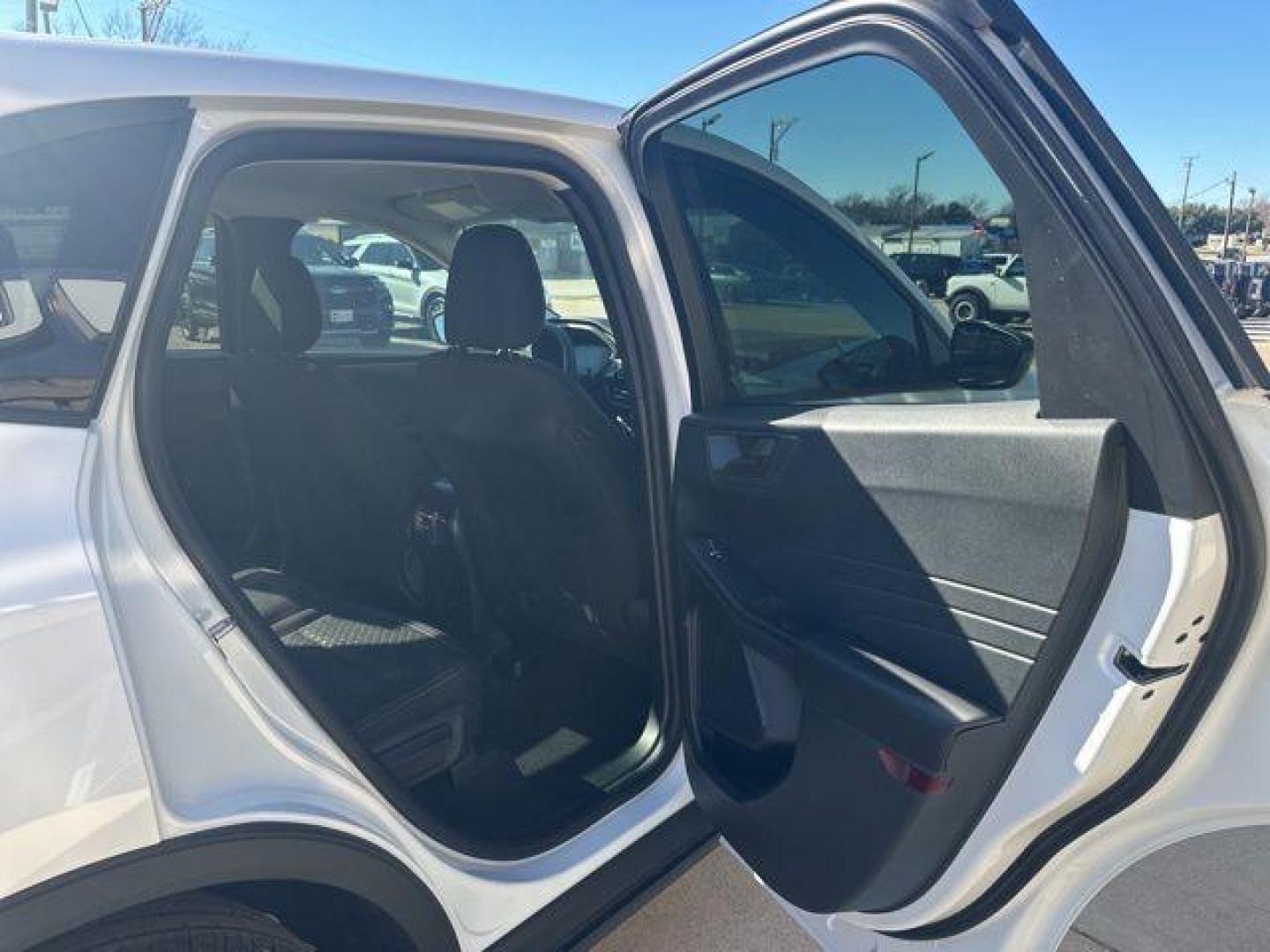 2026 Oxford White /Ebony Ford Escape Active (1FMCU0GN8TU) with an 1.5L EcoBoost engine, Automatic transmission, located at 1105 E Mulberry, Kaufman, TX, 75142, (972) 962-2151, 32.589550, -96.300926 - $2,000 off MSRP!<br><br><br>White / Oxford White 2026 Ford Escape 4D Sport Utility Active FWD 8-Speed Automatic 1.5L EcoBoost 27/34 City/Highway MPG<br><br>27/34 City/Highway MPG Price includes: $2000 - Employee Pricing Bonus Cash. Exp. 07/06/2026 - Photo#16