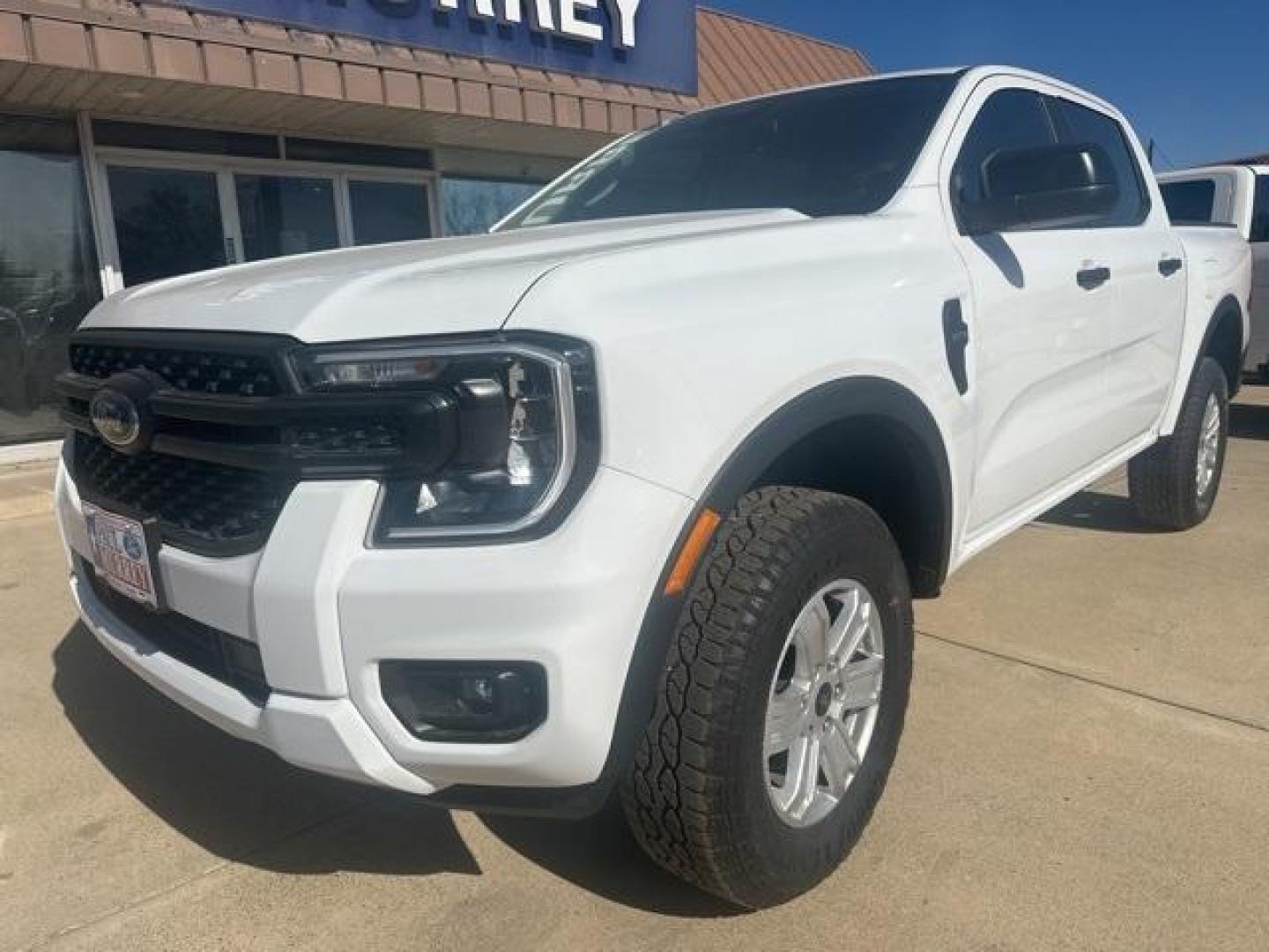2025 Oxford White /Ebony Ford Ranger XL (1FTER4BH9SL) with an EcoBoost 2.3L I4 GTDi DOHC Turbocharged VCT engine, Automatic transmission, located at 1105 E Mulberry, Kaufman, TX, 75142, (972) 962-2151, 32.589550, -96.300926 - $2,000 off MSRP!<br><br><br>White / Oxford White 2025 Ford Ranger 4D Crew Cab XL RWD 10-Speed Automatic EcoBoost 2.3L I4 GTDi DOHC Turbocharged VCT 21/25 City/Highway MPG Price includes: $2000 - Bonus Customer Cash. Exp. 03/31/2026 - Photo#1