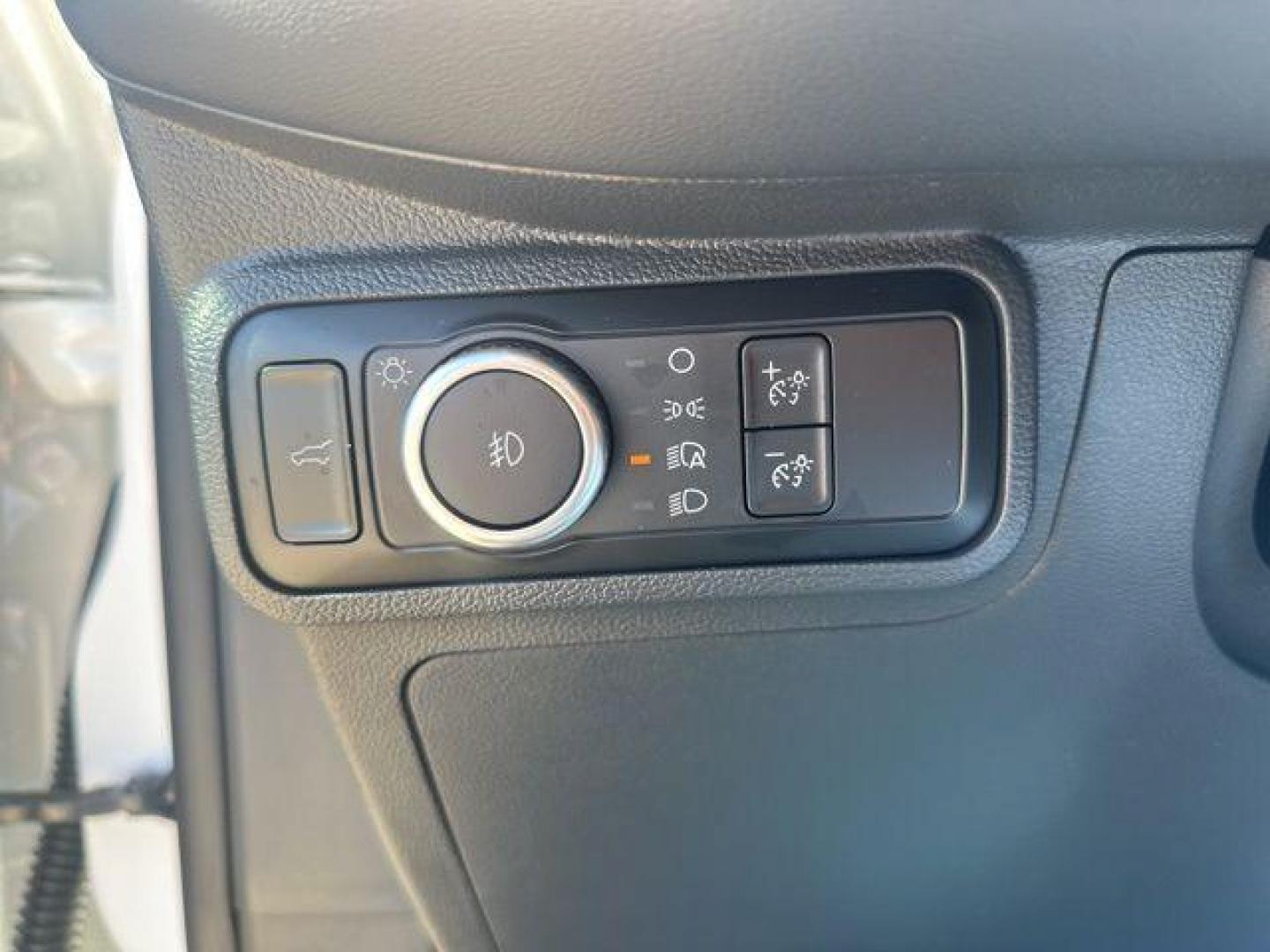 2026 White Metallic /Onyx Ford Explorer ST (1FMWK8GC2TG) with an 3.0L EcoBoost V6 engine, Automatic transmission, located at 1105 E Mulberry, Kaufman, TX, 75142, (972) 962-2151, 32.589550, -96.300926 - $3,500 off MSRP!<br><br>4WD.<br>White Metallic 2026 Ford Explorer 4D Sport Utility ST 4WD 10-Speed Automatic 3.0L EcoBoost V6 18/25 City/Highway MPG Price includes: $3500 - Retail Customer Cash. Exp. 03/31/2026 - Photo#12