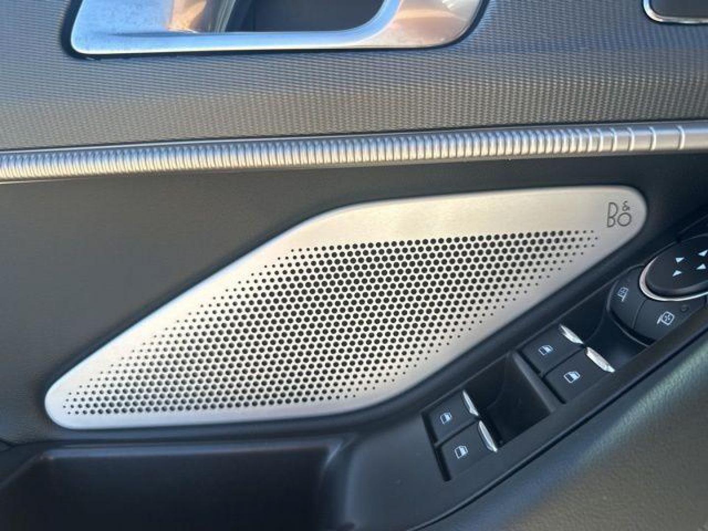 2026 White Metallic /Onyx Ford Explorer ST (1FMWK8GC2TG) with an 3.0L EcoBoost V6 engine, Automatic transmission, located at 1105 E Mulberry, Kaufman, TX, 75142, (972) 962-2151, 32.589550, -96.300926 - $3,500 off MSRP!<br><br>4WD.<br>White Metallic 2026 Ford Explorer 4D Sport Utility ST 4WD 10-Speed Automatic 3.0L EcoBoost V6 18/25 City/Highway MPG Price includes: $3500 - Retail Customer Cash. Exp. 03/31/2026 - Photo#13