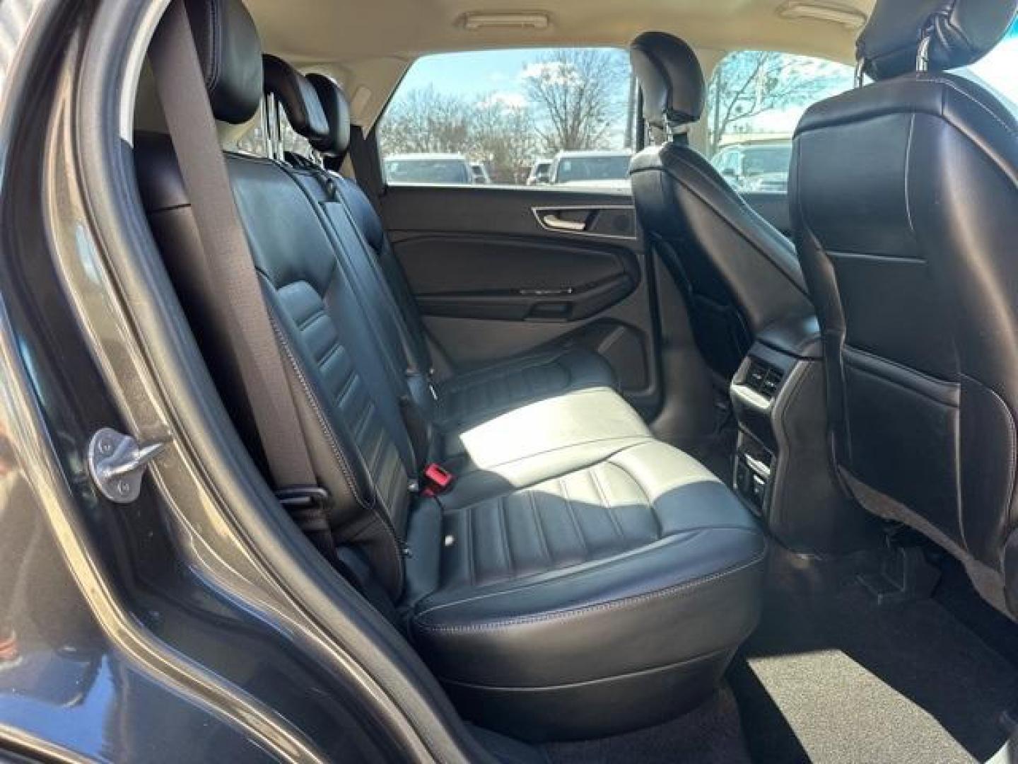 2019 Magnetic /Ebony Ford Edge SEL (2FMPK3J98KB) with an EcoBoost 2.0L I4 GTDi DOHC Turbocharged VCT engine, Automatic transmission, located at 1105 E Mulberry, Kaufman, TX, 75142, (972) 962-2151, 32.589550, -96.300926 - Magnetic 2019 Ford Edge 4D Sport Utility SEL FWD 8-Speed Automatic EcoBoost 2.0L I4 GTDi DOHC Turbocharged VCT<br><br><br>22/29 City/Highway MPG<br><br><br>Please call Paul Murrey Ford Inc. In Kaufman Texas A Family Dealership Since 1952 Serving the Dallas Fort Worth and East Texas areas for over 70 - Photo#16