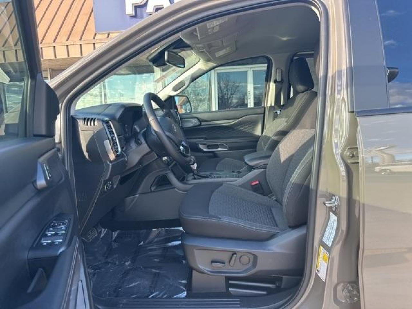 2025 Marsh Gray /Ebony Interior Trim Ford Ranger XLT (1FTER4GH2SL) with an EcoBoost 2.3L I4 GTDi DOHC Turbocharged VCT engine, Automatic transmission, located at 1105 E Mulberry, Kaufman, TX, 75142, (972) 962-2151, 32.589550, -96.300926 - $2,000 off MSRP!<br><br><br>Marsh Gray 2025 Ford Ranger 4D Crew Cab XLT RWD 10-Speed Automatic EcoBoost 2.3L I4 GTDi DOHC Turbocharged VCT 21/25 City/Highway MPG Price includes: $2000 - Bonus Customer Cash. Exp. 03/31/2026 - Photo#8
