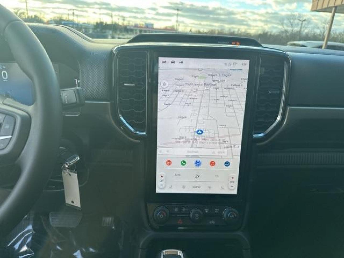 2025 Marsh Gray /Ebony Interior Trim Ford Ranger XLT (1FTER4GH2SL) with an EcoBoost 2.3L I4 GTDi DOHC Turbocharged VCT engine, Automatic transmission, located at 1105 E Mulberry, Kaufman, TX, 75142, (972) 962-2151, 32.589550, -96.300926 - $2,000 off MSRP!<br><br><br>Marsh Gray 2025 Ford Ranger 4D Crew Cab XLT RWD 10-Speed Automatic EcoBoost 2.3L I4 GTDi DOHC Turbocharged VCT 21/25 City/Highway MPG Price includes: $2000 - Bonus Customer Cash. Exp. 03/31/2026 - Photo#10