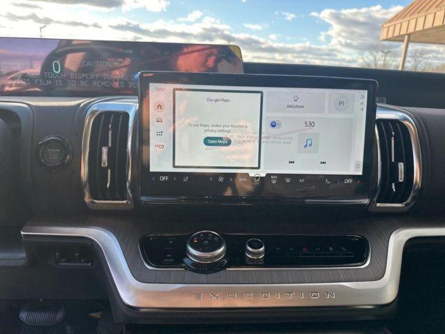 2026 White Metallic /Mojave Dusk Ford Expedition Max Platinum (1FMJK1MG5TE) with an 3.5L V6 engine, Automatic transmission, located at 1105 E Mulberry, Kaufman, TX, 75142, (972) 962-2151, 32.589550, -96.300926 - Star White Metallic Tri-Coat 2026 Ford Expedition Max 4D Sport Utility Platinum 4WD 10-Speed Automatic 3.5L V6 - Photo#10