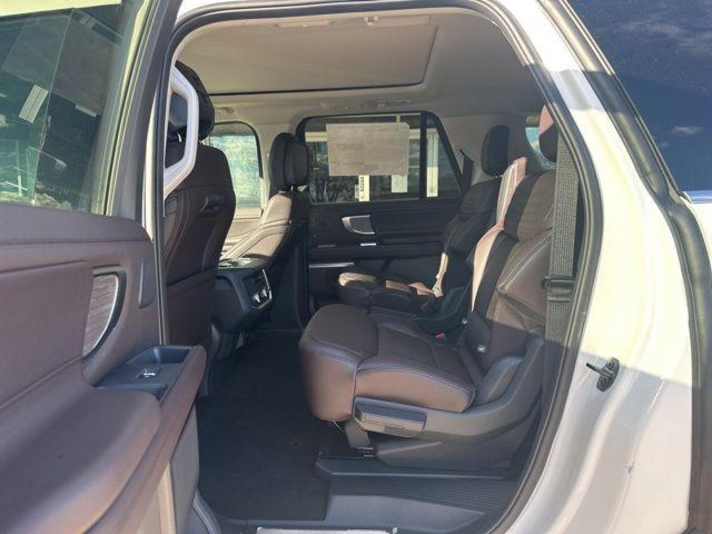 2026 White Metallic /Mojave Dusk Ford Expedition Max Platinum (1FMJK1MG5TE) with an 3.5L V6 engine, Automatic transmission, located at 1105 E Mulberry, Kaufman, TX, 75142, (972) 962-2151, 32.589550, -96.300926 - Star White Metallic Tri-Coat 2026 Ford Expedition Max 4D Sport Utility Platinum 4WD 10-Speed Automatic 3.5L V6 - Photo#17