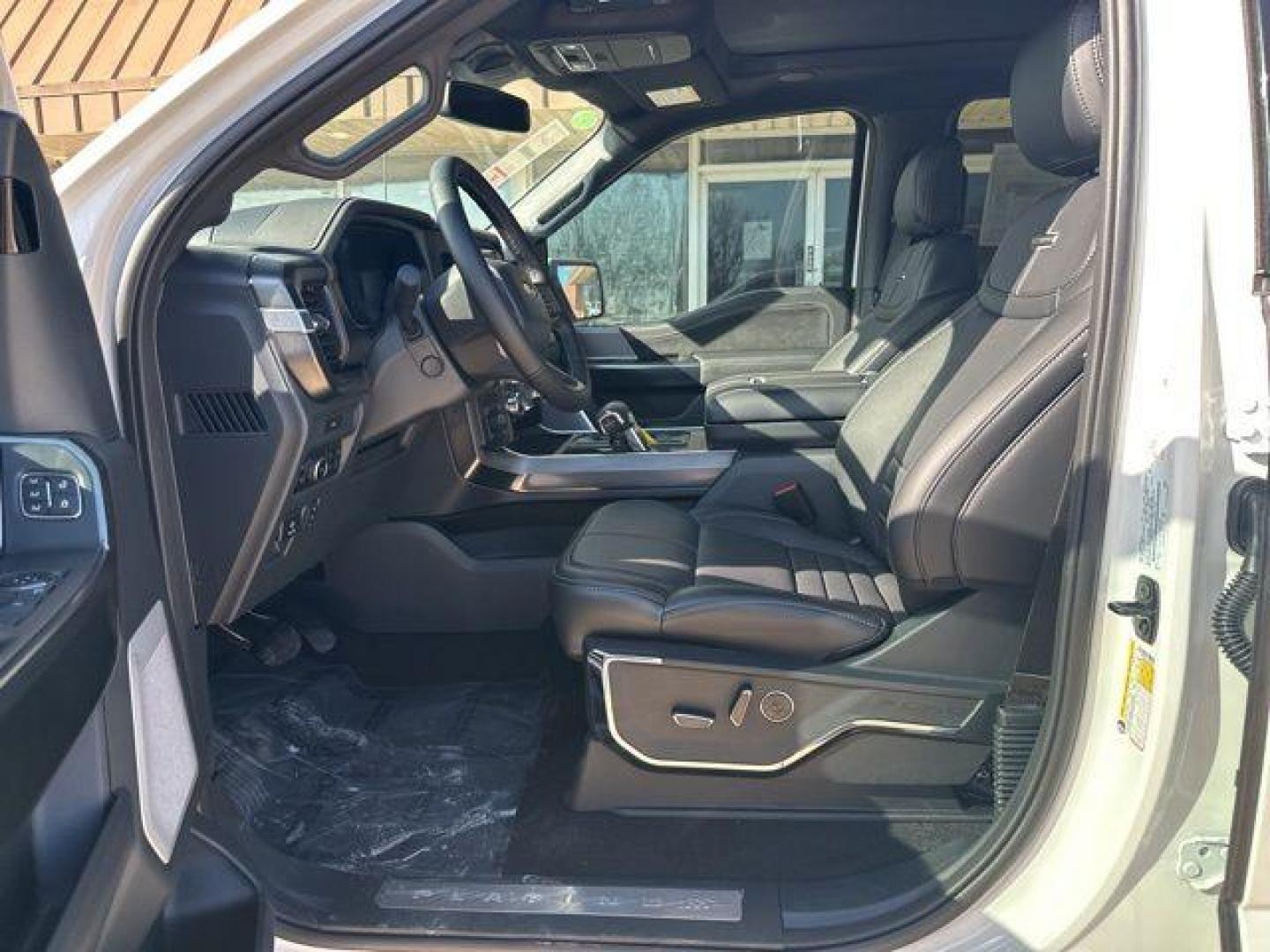 2026 Star White Metallic Tri-Coat /Black Ford F-150 Platinum (1FTFW7LD2TF) with an 3.5L PowerBoost Full-Hybrid V6 engine, Automatic transmission, located at 1105 E Mulberry, Kaufman, TX, 75142, (972) 962-2151, 32.589550, -96.300926 - 3.5L PowerBoost Full-Hybrid V6, 4WD.<br>Star White Metallic Tri-Coat 2026 Ford F-150 4D SuperCrew Platinum 4WD 10-Speed Automatic 3.5L PowerBoost Full-Hybrid V6 23/23 City/Highway MPG - Photo#7