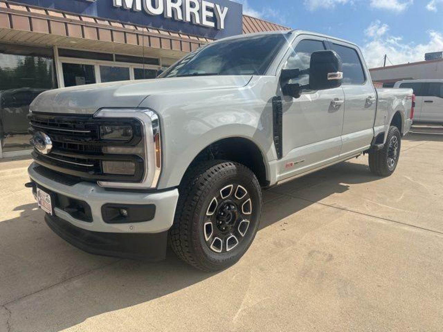 2026 Avalanche /Black Onyx/Platinum Blue Ford F-250SD Platinum (1FT8W2BM2TE) with an 6.7L High Output Power Stroke V8 Diesel engine, Automatic transmission, located at 1105 E Mulberry, Kaufman, TX, 75142, (972) 962-2151, 32.589550, -96.300926 - Photo#1