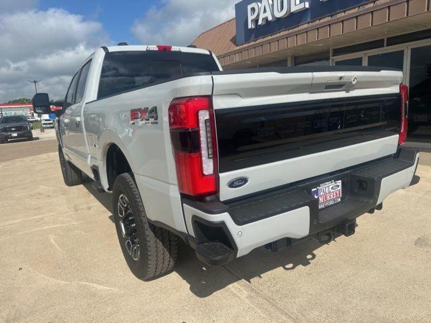 2026 Avalanche /Black Onyx/Platinum Blue Ford F-250SD Platinum (1FT8W2BM2TE) with an 6.7L High Output Power Stroke V8 Diesel engine, Automatic transmission, located at 1105 E Mulberry, Kaufman, TX, 75142, (972) 962-2151, 32.589550, -96.300926 - Photo#2