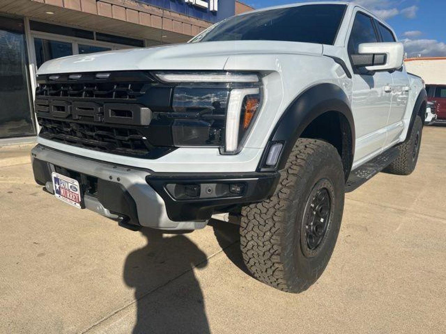 2025 Space White Metallic /Black Ford F-150 Raptor (1FTFW1RG2SF) with an 3.5L V6 EcoBoost engine, Automatic transmission, located at 1105 E Mulberry, Kaufman, TX, 75142, (972) 962-2151, 32.589550, -96.300926 - $5,778 off MSRP!<br><br>4WD.<br>Space White Metallic 2025 Ford F-150 4D SuperCrew Raptor 4WD 10-Speed Automatic 3.5L V6 EcoBoost 15/18 City/Highway MPG - Photo#1
