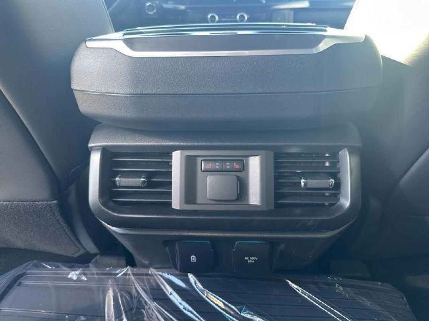 2025 Space White Metallic /Black Ford F-150 Raptor (1FTFW1RG2SF) with an 3.5L V6 EcoBoost engine, Automatic transmission, located at 1105 E Mulberry, Kaufman, TX, 75142, (972) 962-2151, 32.589550, -96.300926 - $5,778 off MSRP!<br><br>4WD.<br>Space White Metallic 2025 Ford F-150 4D SuperCrew Raptor 4WD 10-Speed Automatic 3.5L V6 EcoBoost 15/18 City/Highway MPG - Photo#16