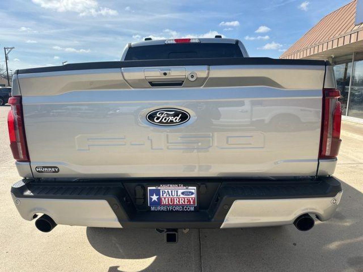 2026 Silver Metallic /Black Ford F-150 Lariat (1FTFW5L82TK) with an 3.5L V6 EcoBoost engine, Automatic transmission, located at 1105 E Mulberry, Kaufman, TX, 75142, (972) 962-2151, 32.589550, -96.300926 - 4WD.<br>Silver Metallic 2026 Ford F-150 4D SuperCrew Lariat 4WD 10-Speed Automatic 3.5L V6 EcoBoost 18/23 City/Highway MPG - Photo#3
